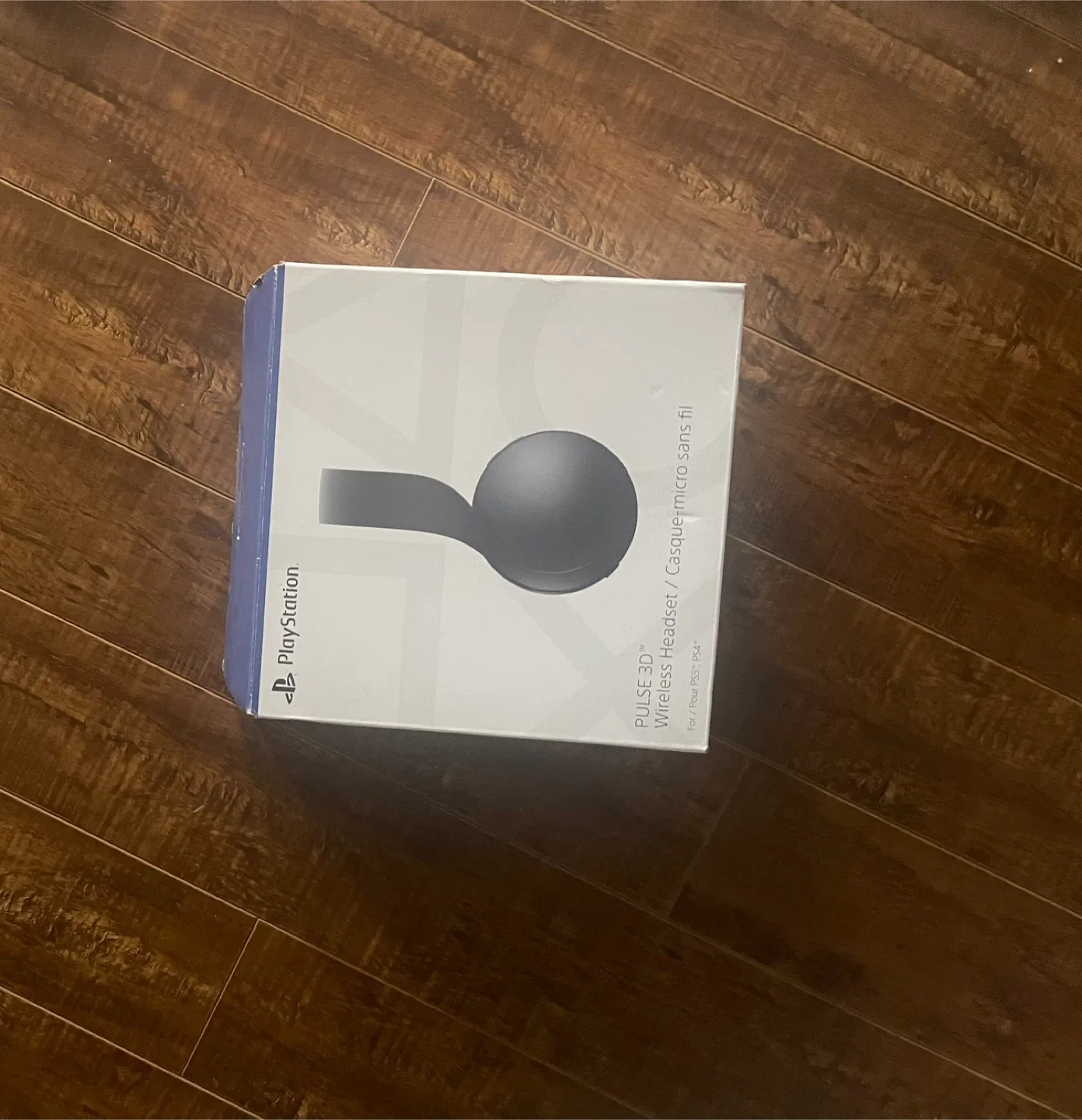 PlayStation Pulse 3D Wireless Headset + PS4 Games $300 image indicator(8)