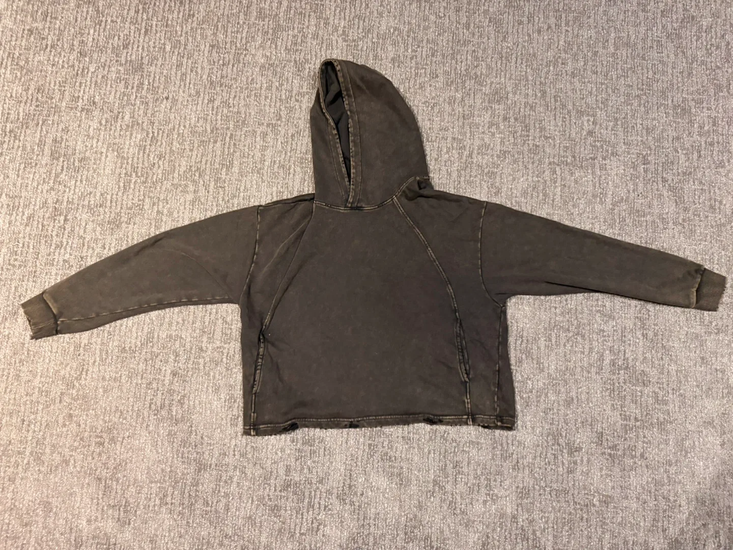 Realtà Virtuale Cropped Distressed Frayed Hoodie