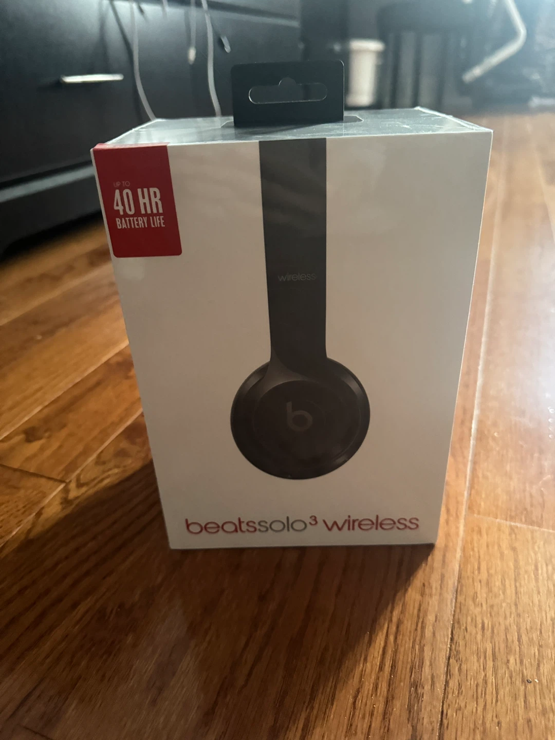 Beats Solo³ Wireless Headphones - New in Box! - photo 3