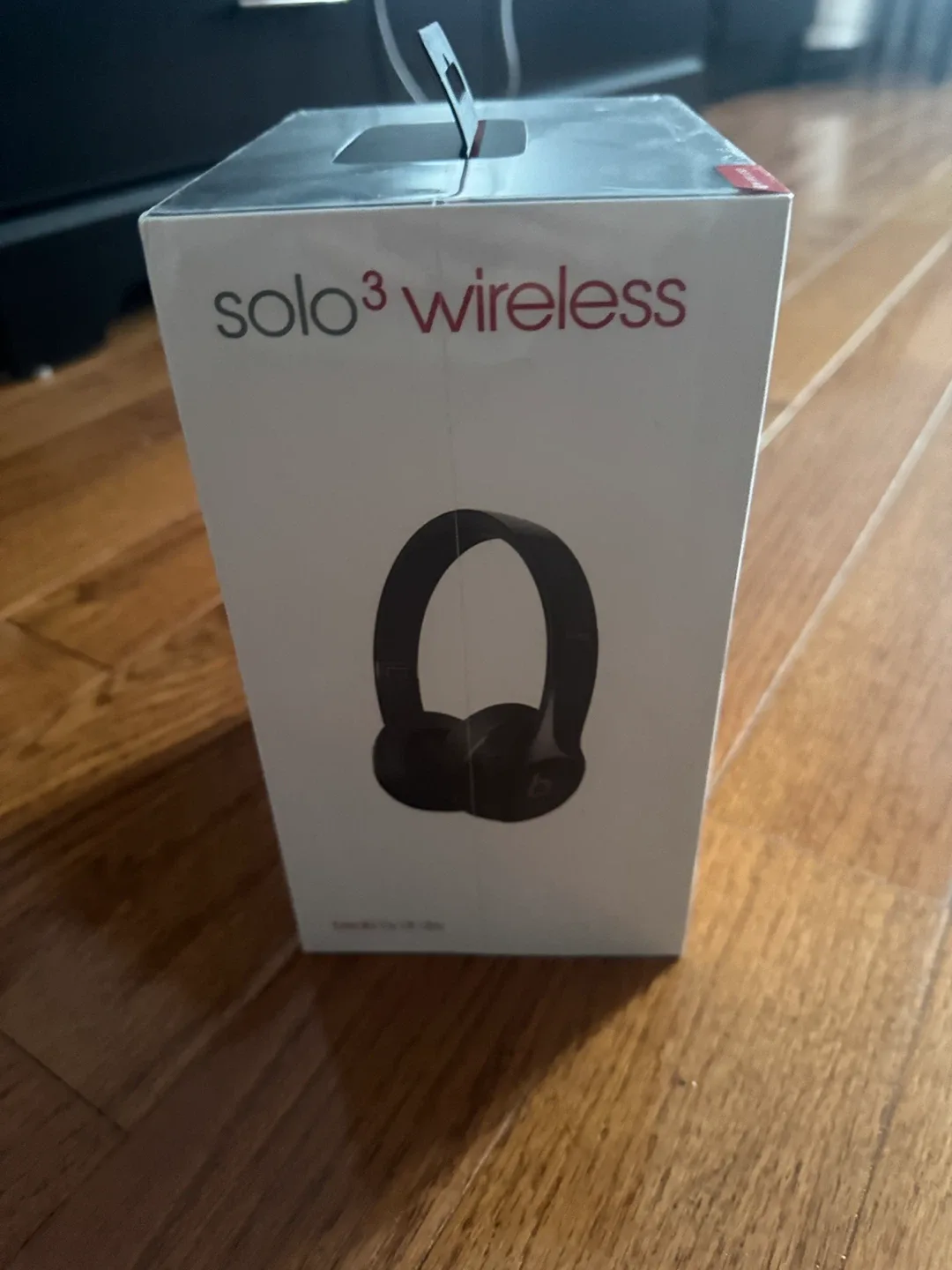Beats Solo³ Wireless Headphones - New in Box!