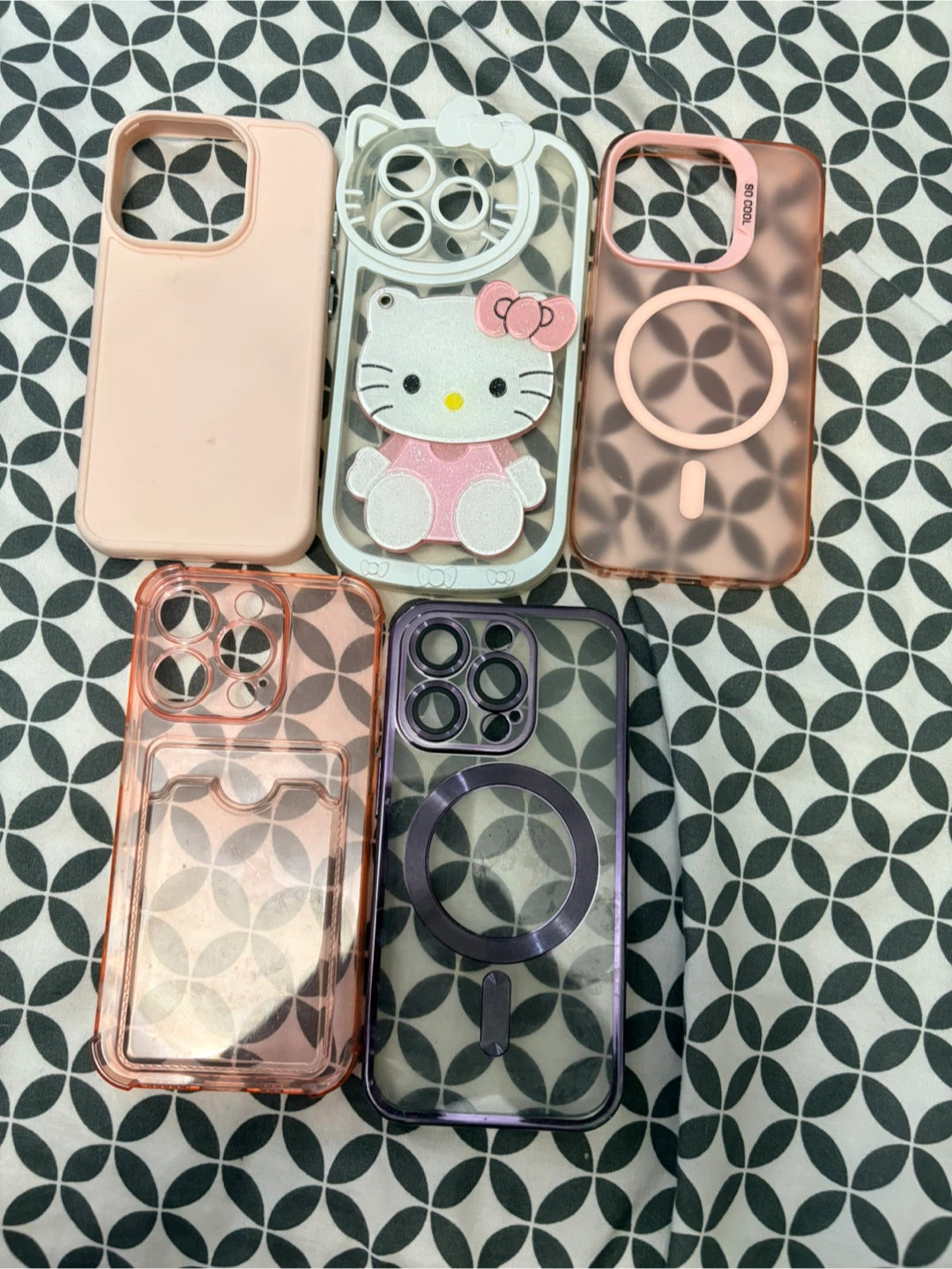 iPhone Cases - Hello Kitty, MagSafe Compatible