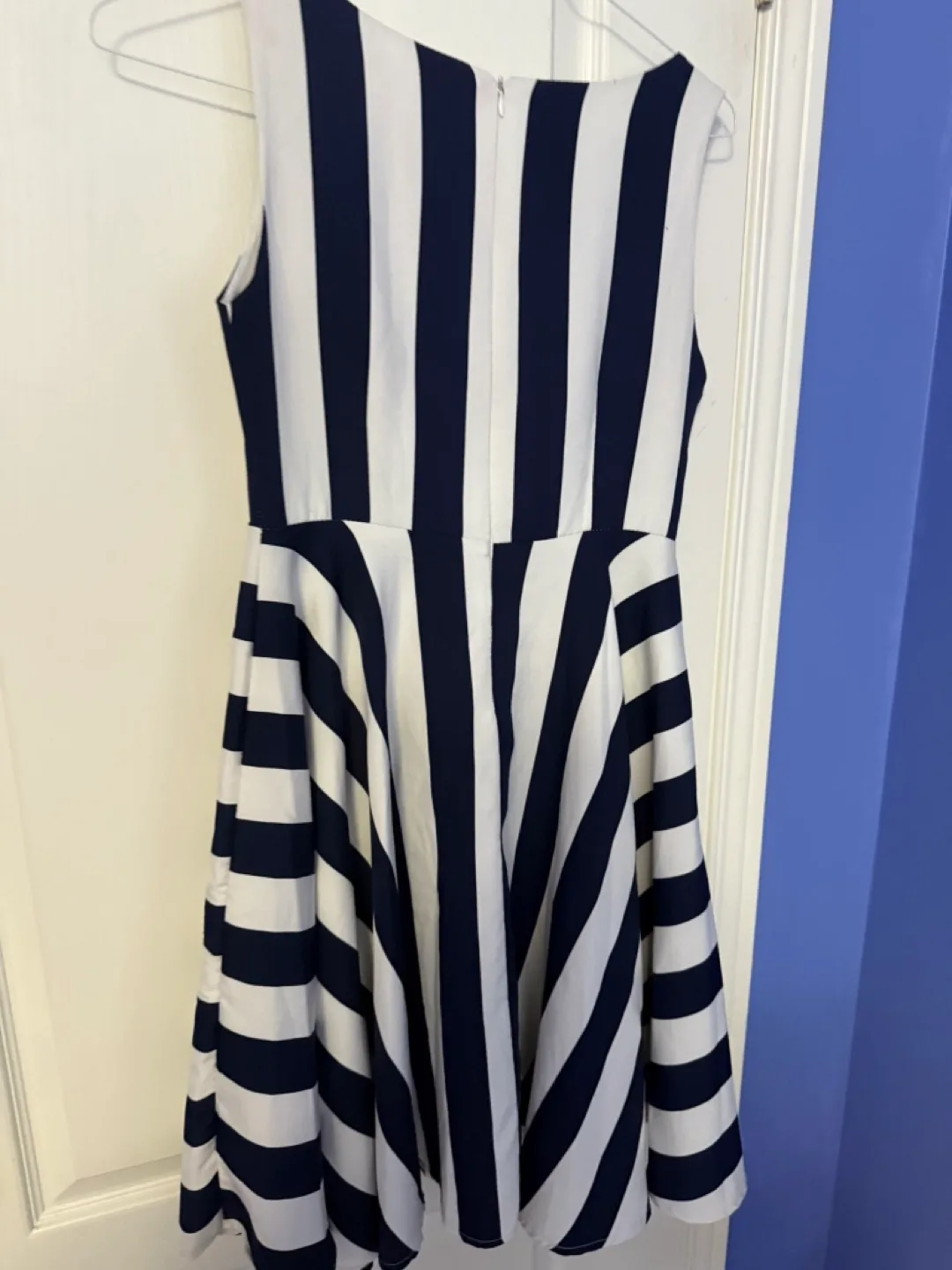 YUMEIYI Striped Dress - Size L #Cleanout image indicator(3)