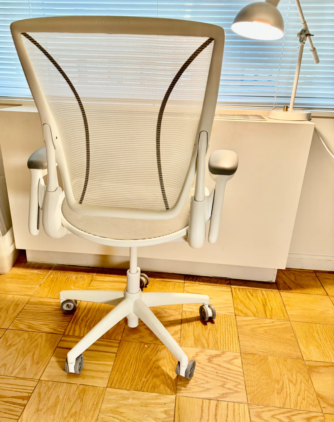 Humanscale Diffrient World Mesh Chair - White - photo 3