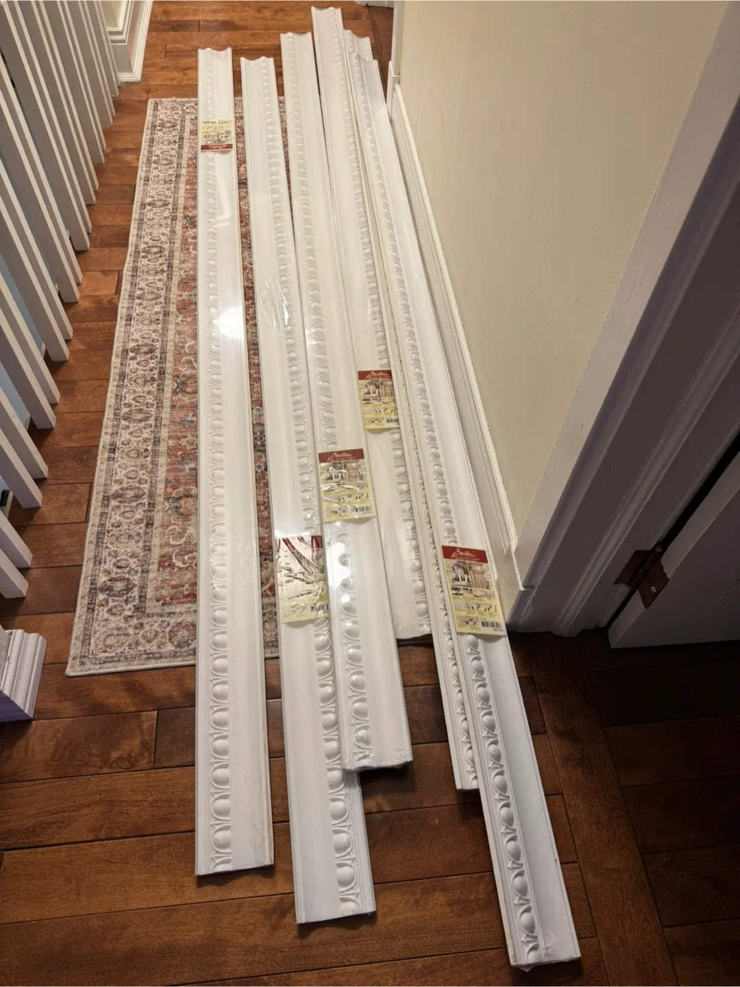 Cornice Decorative Moulding