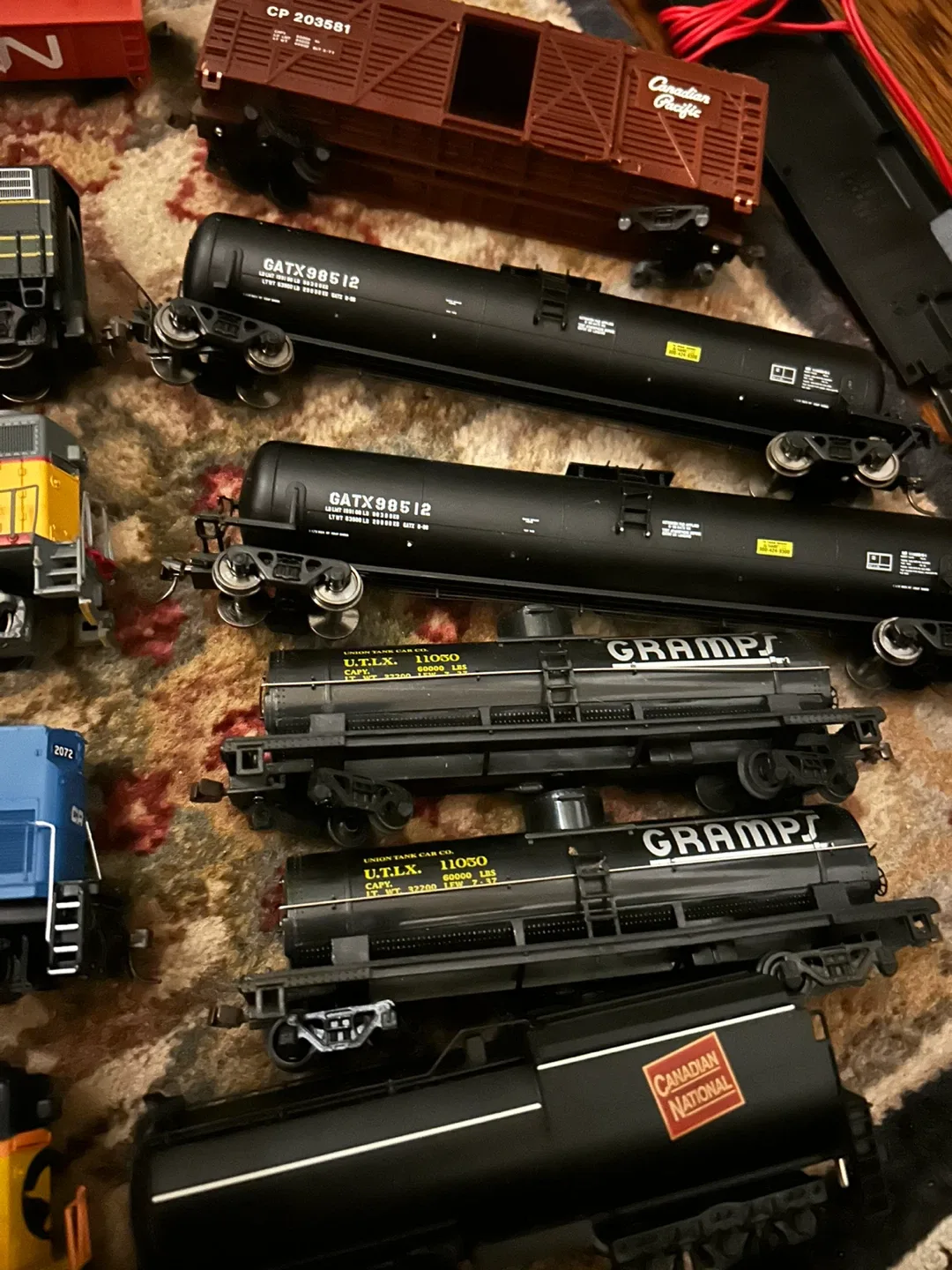 Model Train Set - Various Locomotives & Cars image indicator(6)