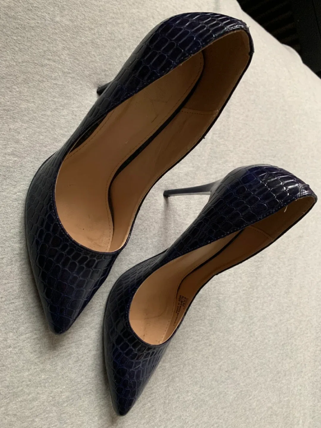 Navy Stiletto Heels - Italia Giulia Size 8.5M #Cleanout image indicator(2)