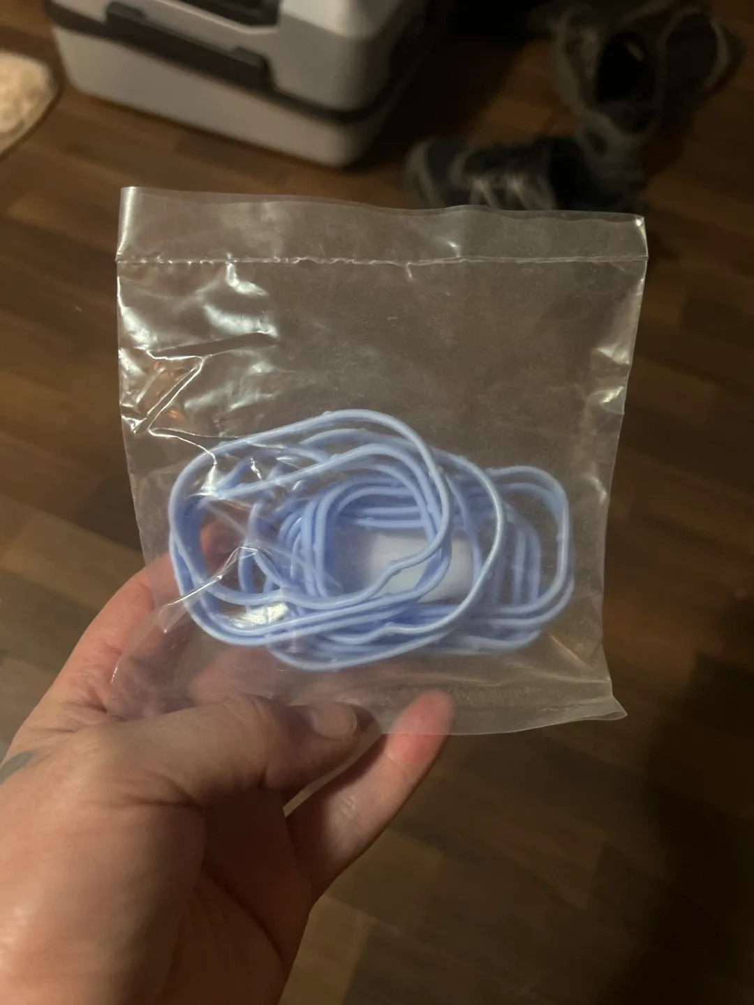 Upper and lower intake plenum gaskets for a 3.6L Pentastar motor