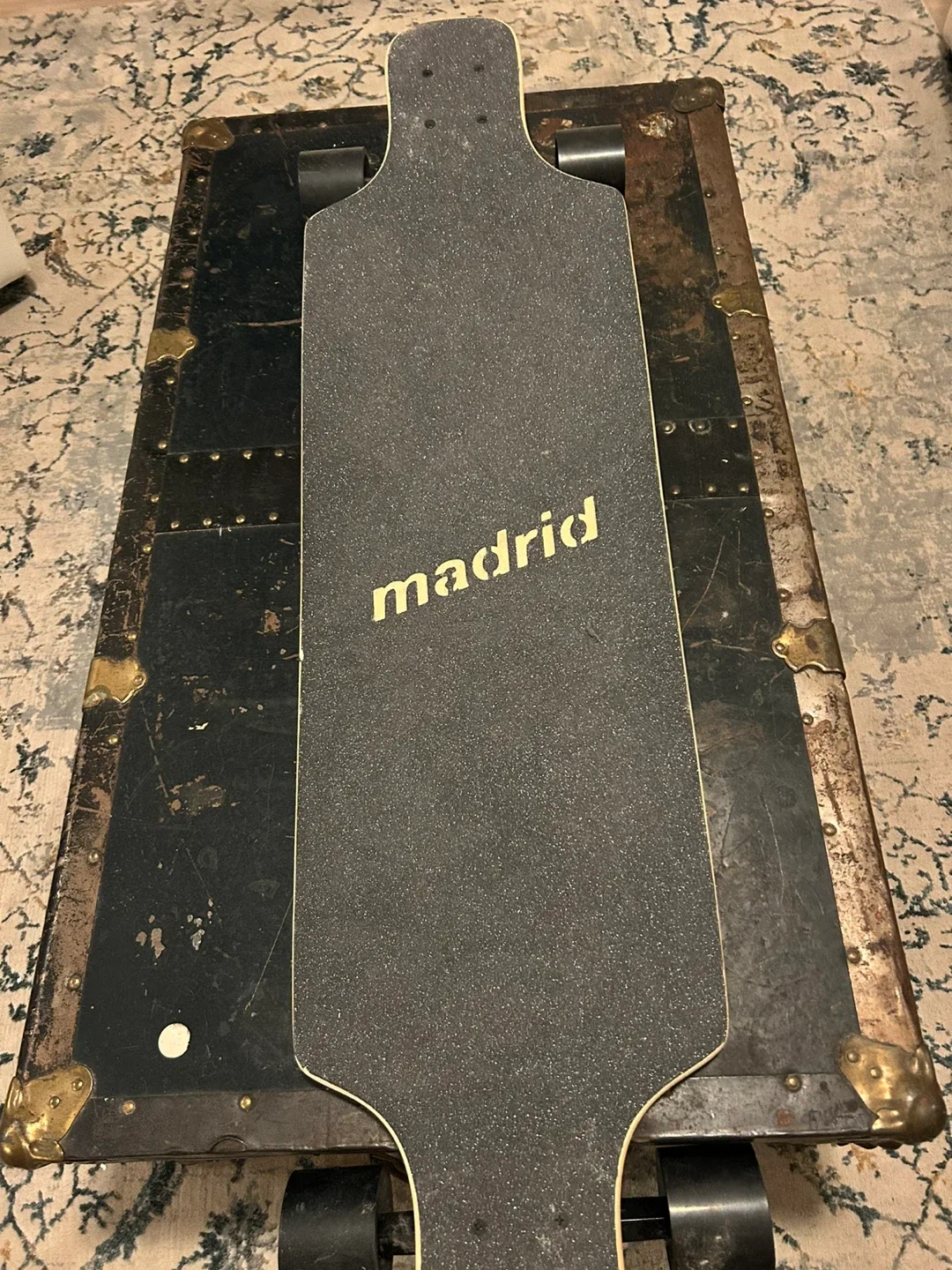 Madrid Longboard Skateboard image indicator(3)