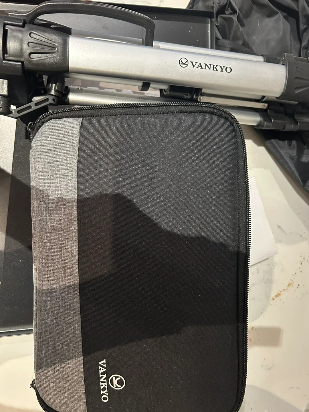 VANKYO Leisure 3 Projector with Tripod