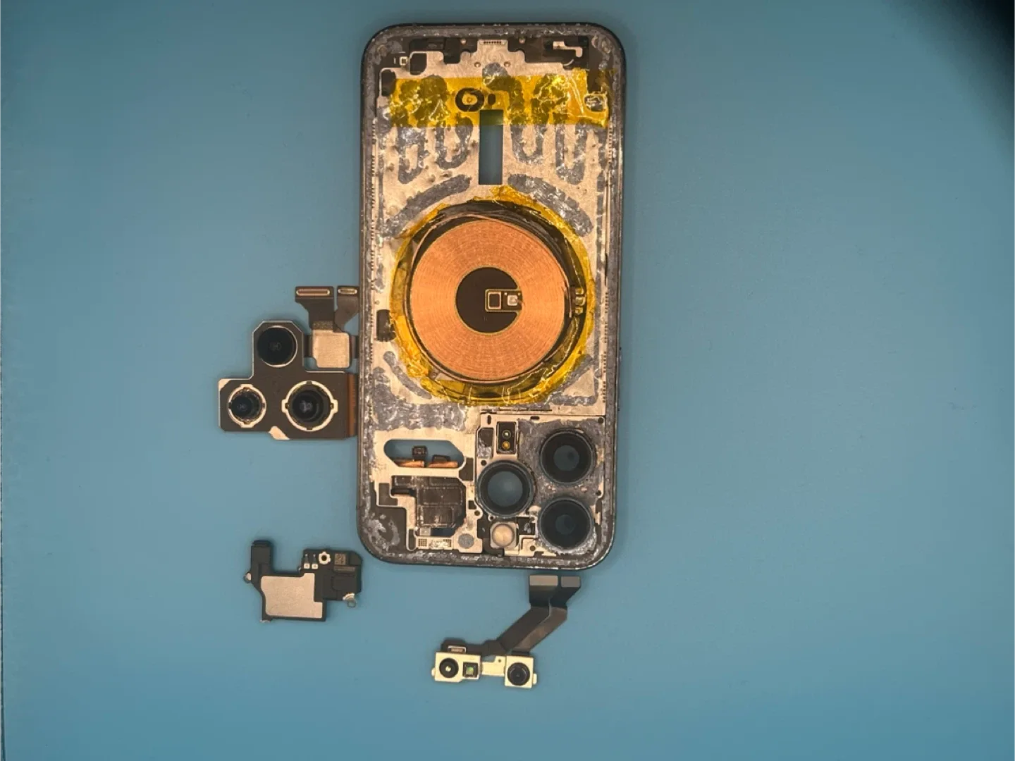 iPhone 13 OEM Parts – Motherboard, Cameras (All Original) image indicator(5)