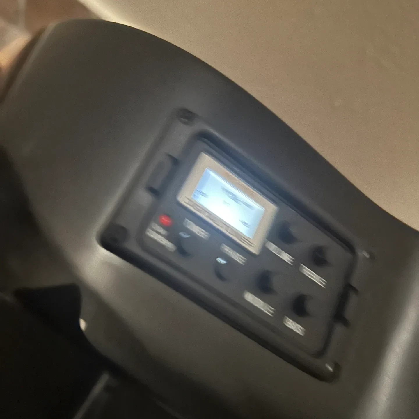 Rogue Semi Acoustic Guitar with SP.10 Amp image indicator(5)