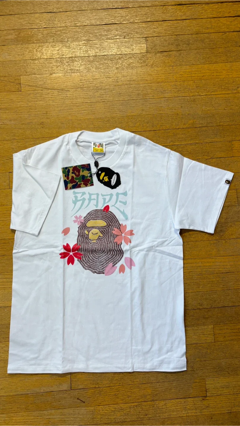 BAPE shirt image indicator(2)
