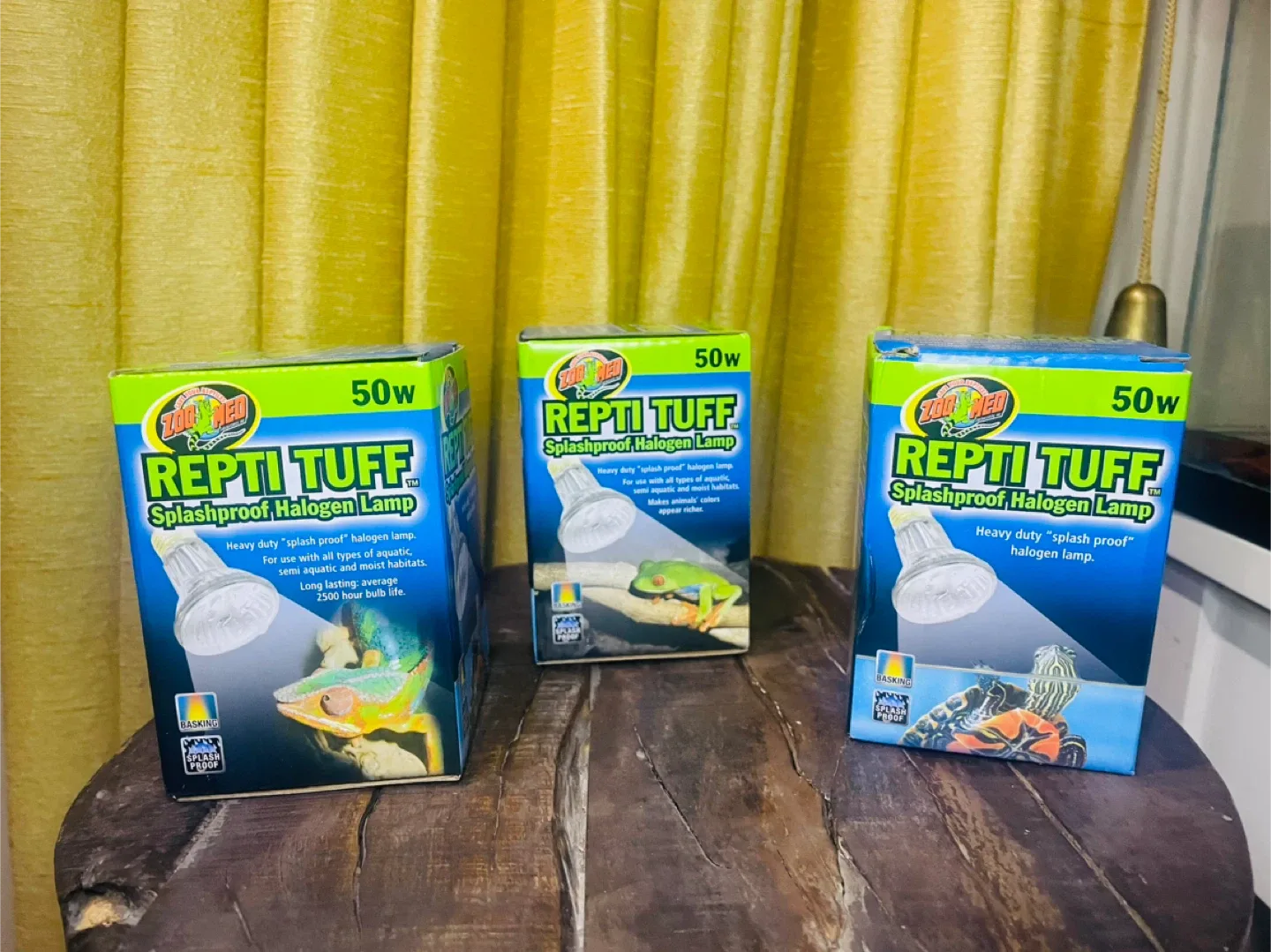 New Zoo Med Repti Tuff Splashproof Halogen Lamp 50W