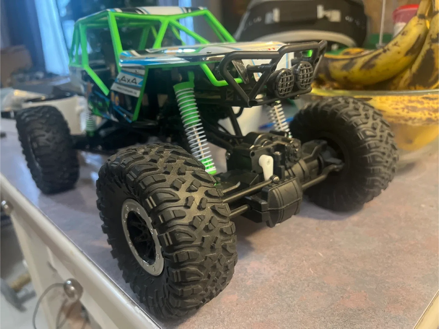 Litehawk Big Tom SC 4x4 RC Truck image indicator(2)