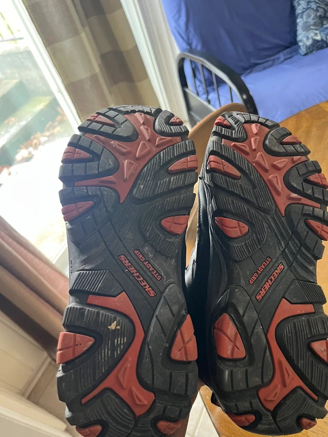 Skechers Outdoor Hiking Boots - Black & Red image indicator(2)