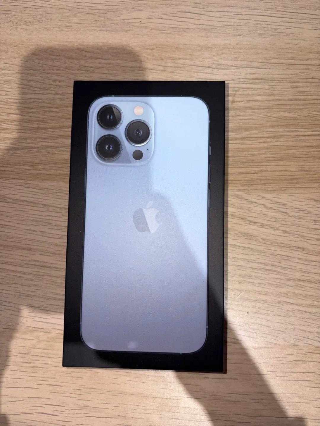 iPhone 13 Pro - Excellent Condition! image indicator(5)