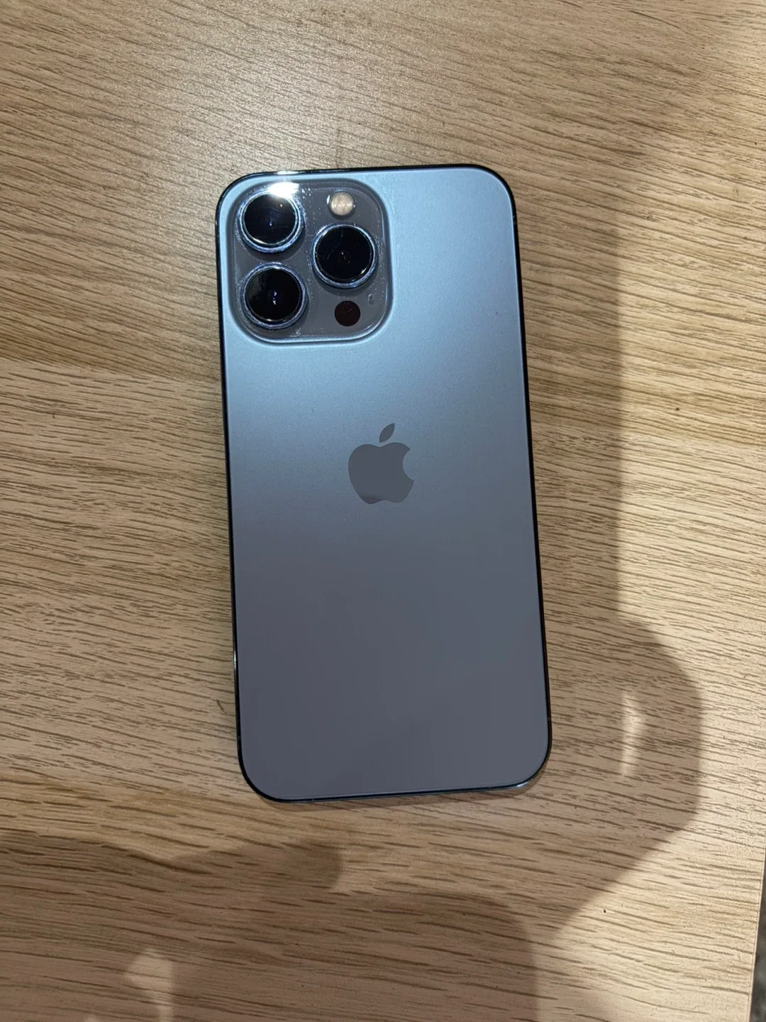 iPhone 13 Pro - Excellent Condition! image indicator(2)