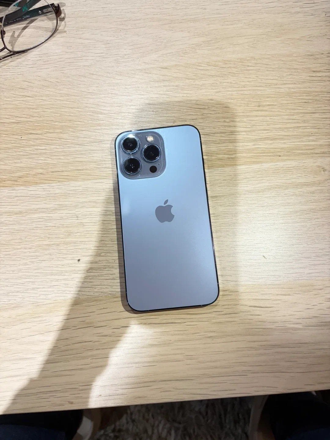 iPhone 13 Pro - Excellent Condition! image indicator(7)