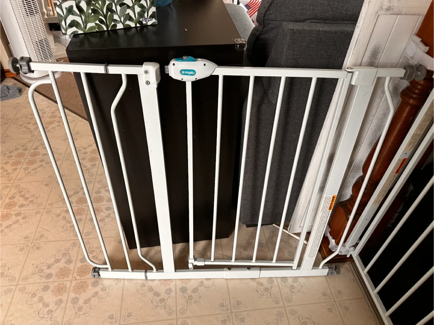 Regalo White Baby Gate #cleanout