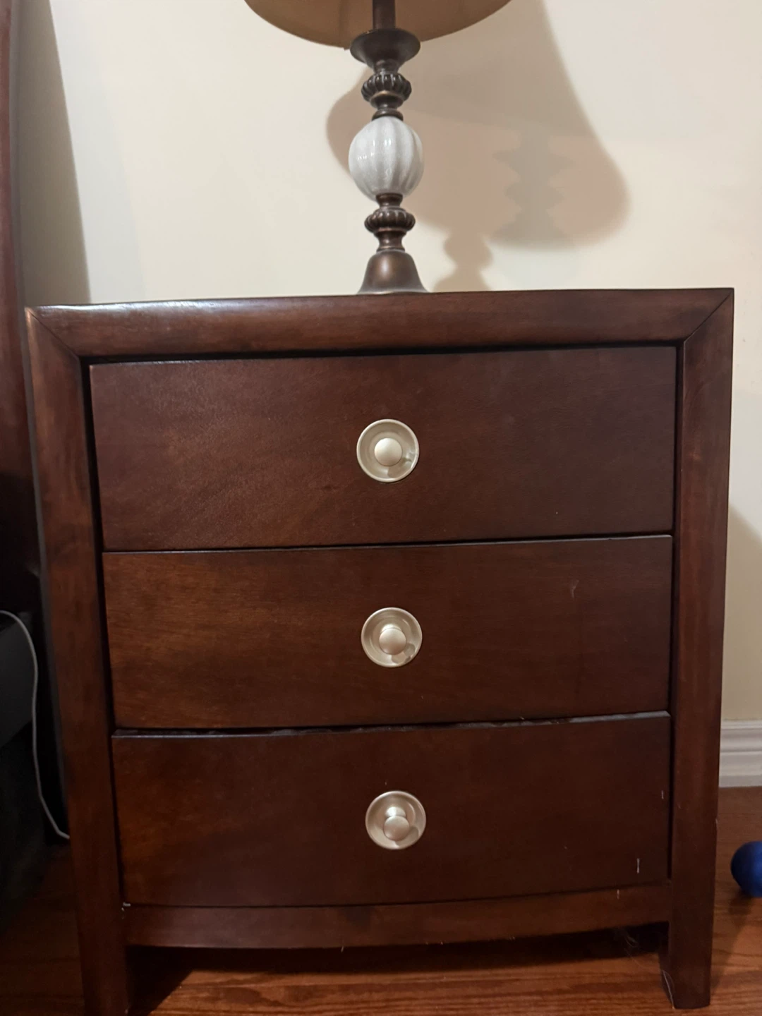 Bedroom Set - Bed frame , mattress,Dresser, Mirror, Nightstand - photo 3
