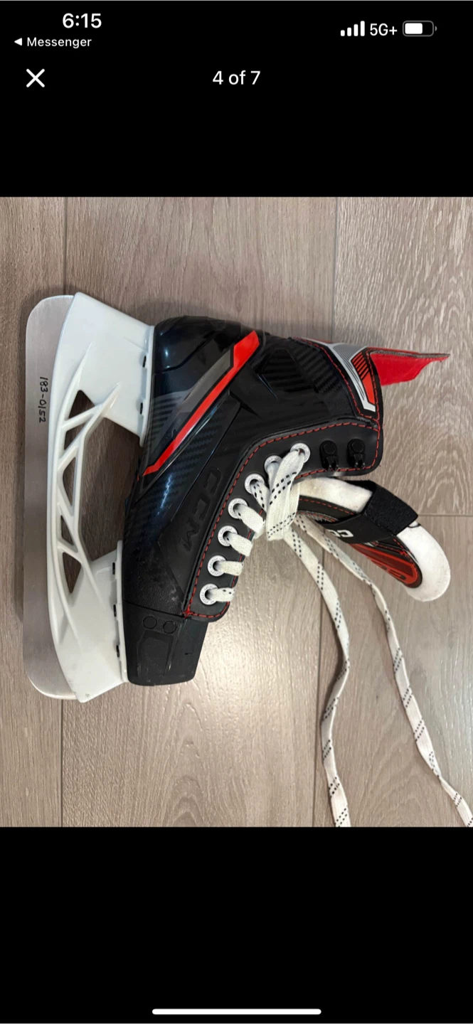 CCM Hockey Skates - Size 2 - photo 4