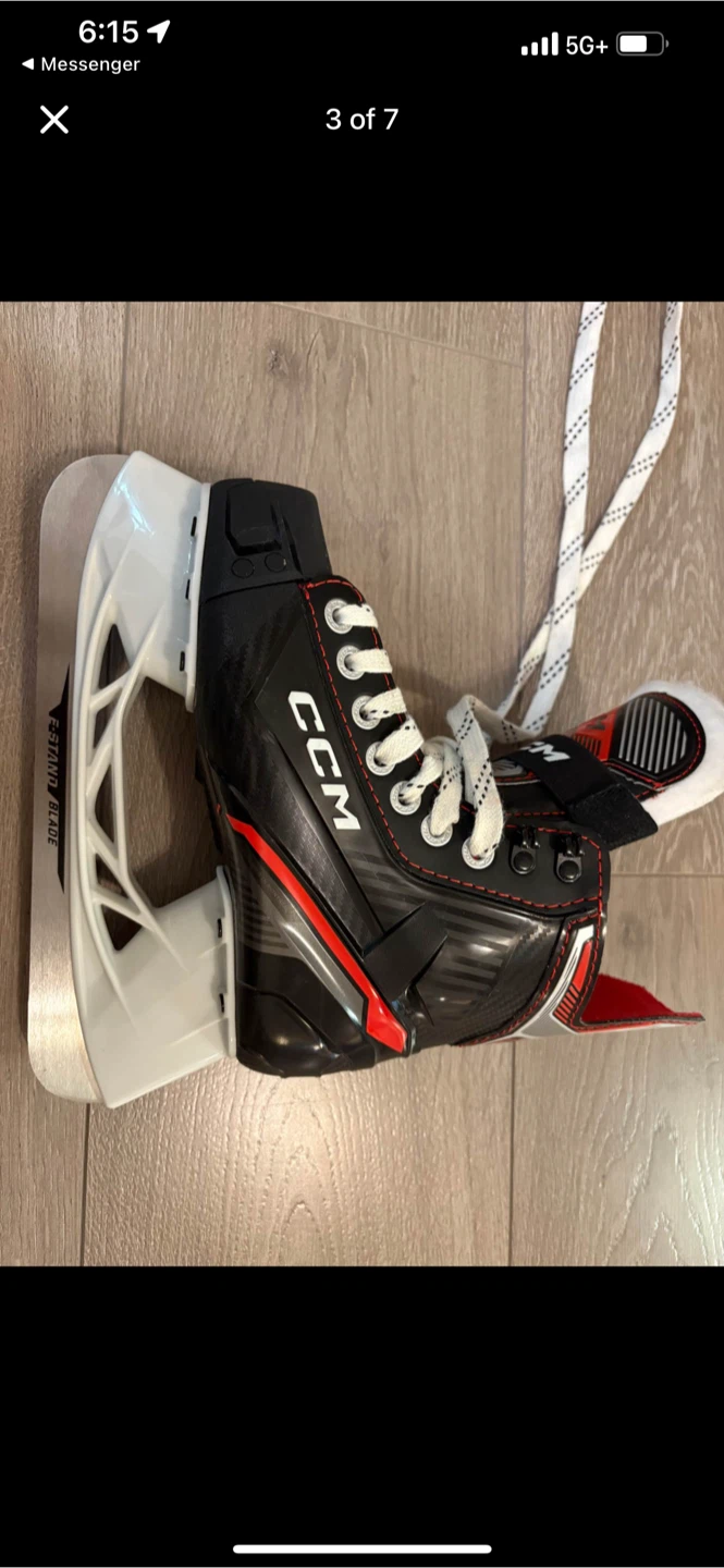 CCM Hockey Skates - Size 2 - photo 3