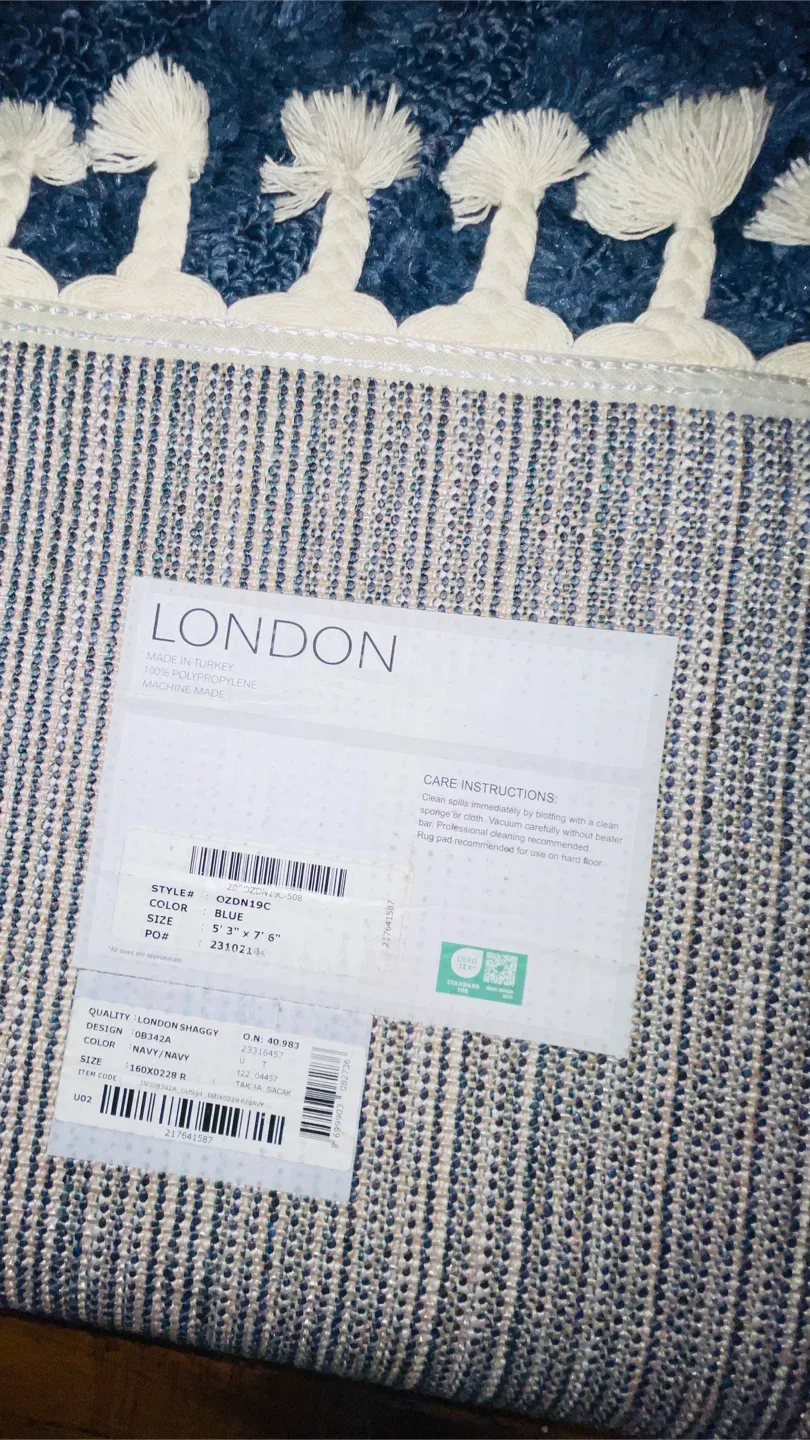 Manhattan West Navy Area Rug( Moving Out) image indicator(7)