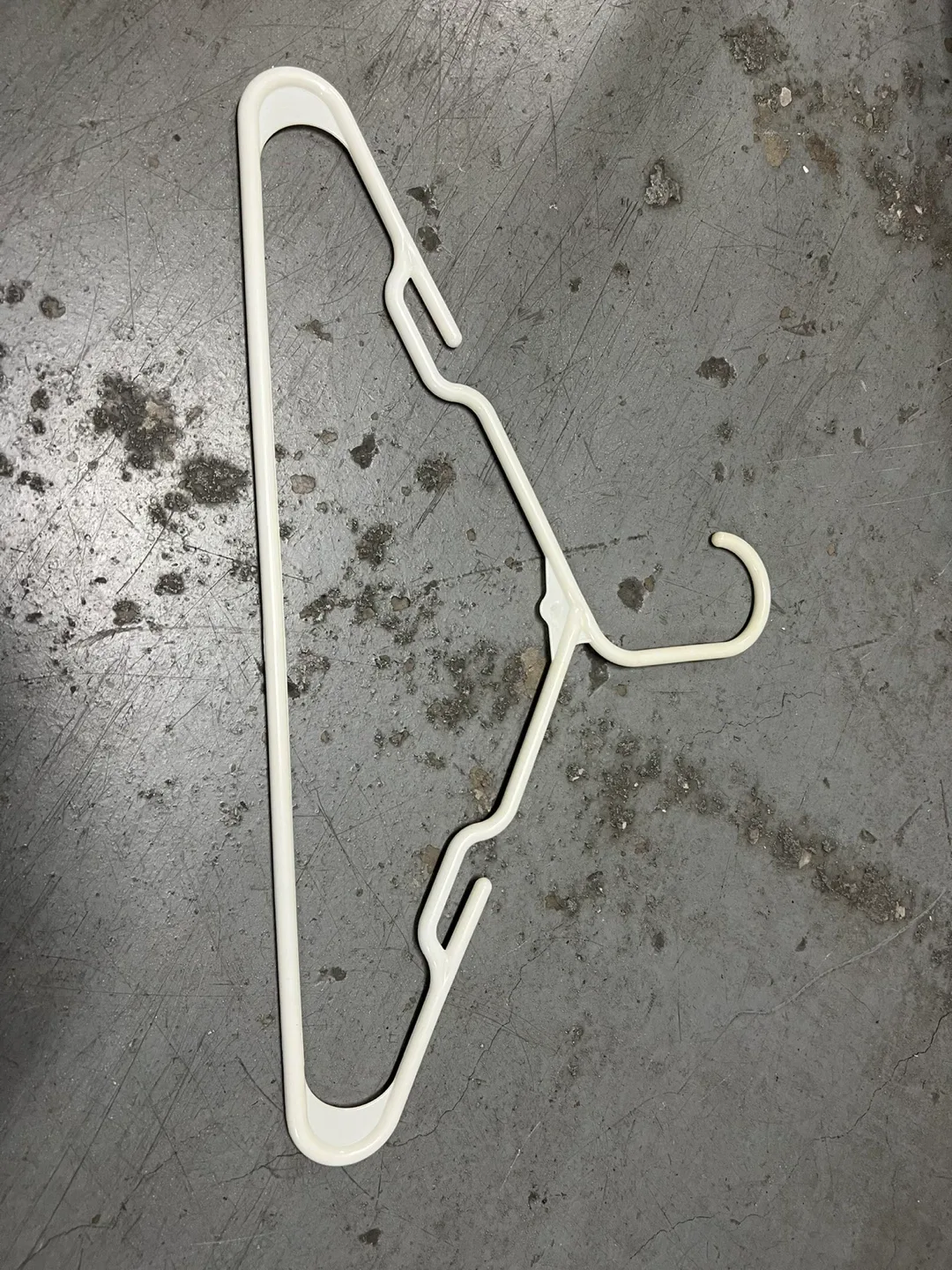 Clothes Hangers - Black and White image indicator(2)