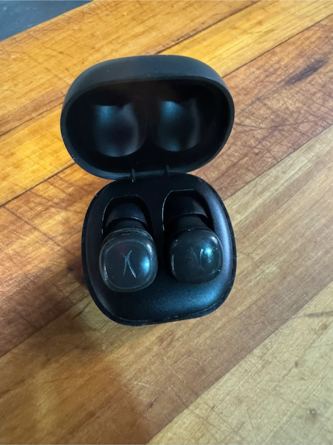 AL Elite Active 75t Wireless Earbuds - Black