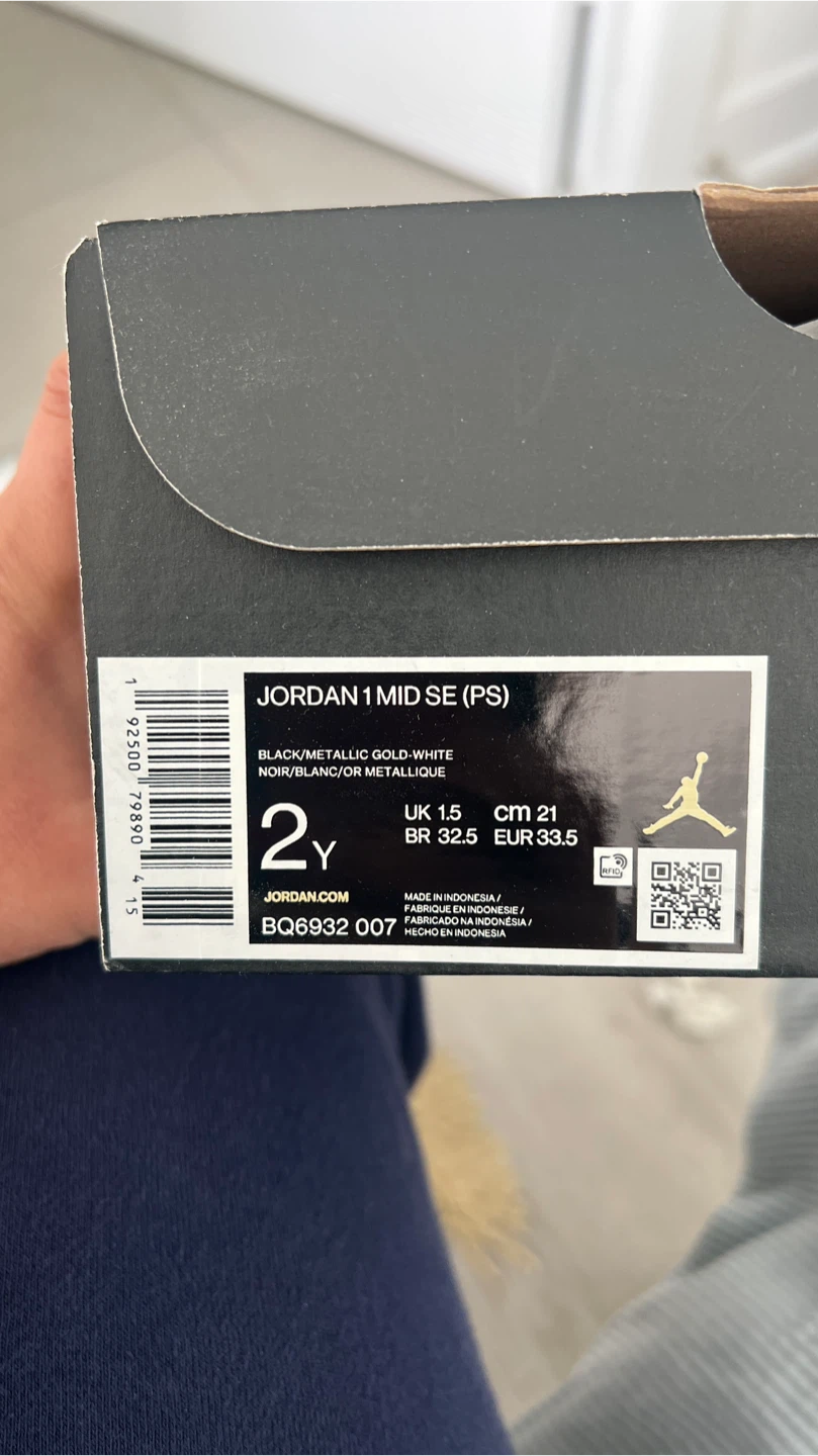 Jordan 1 Mid SE (PS) Size 2Y - photo 4