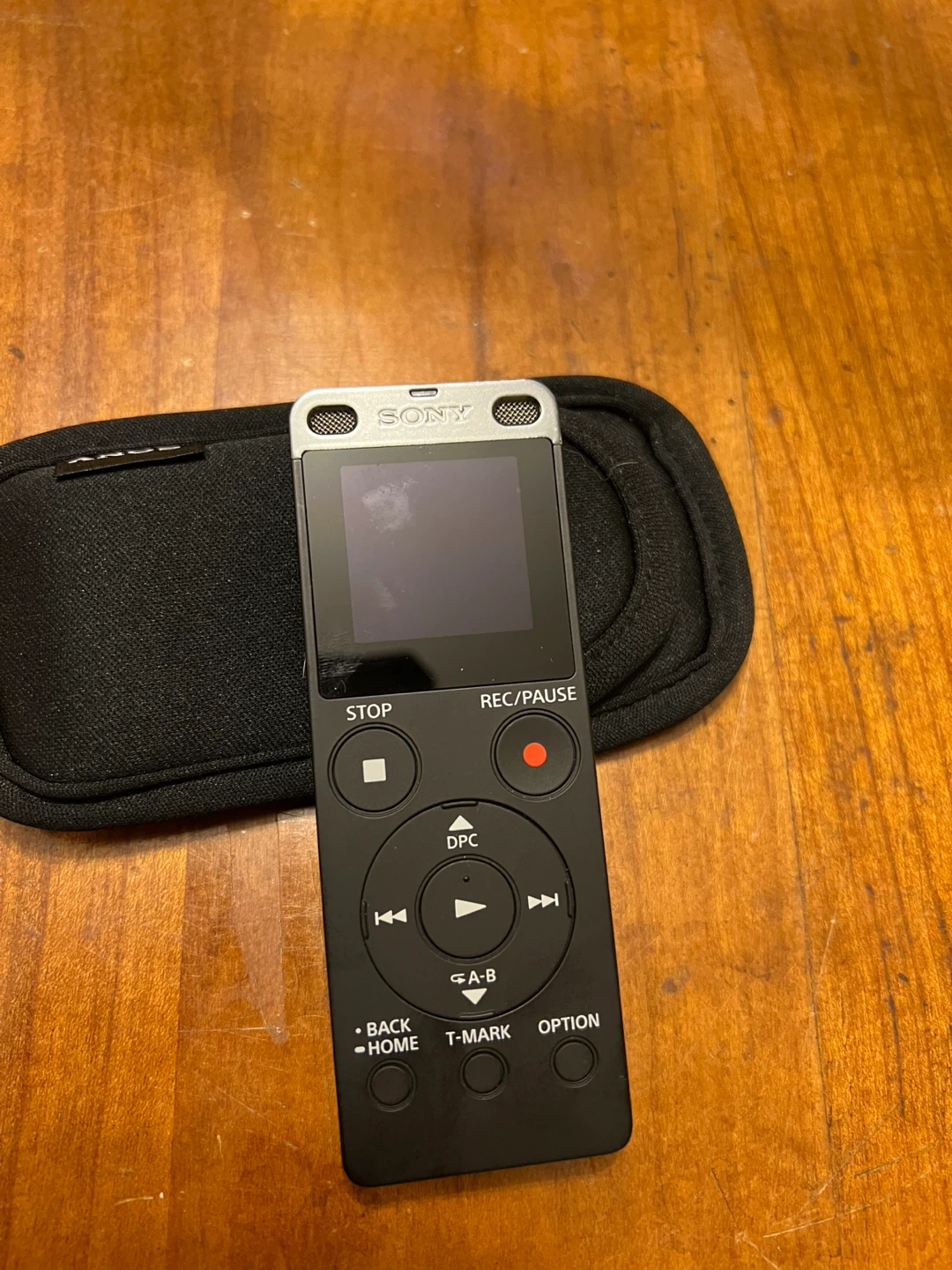 Sony ICD-UX570 Digital Voice Recorder - photo 2
