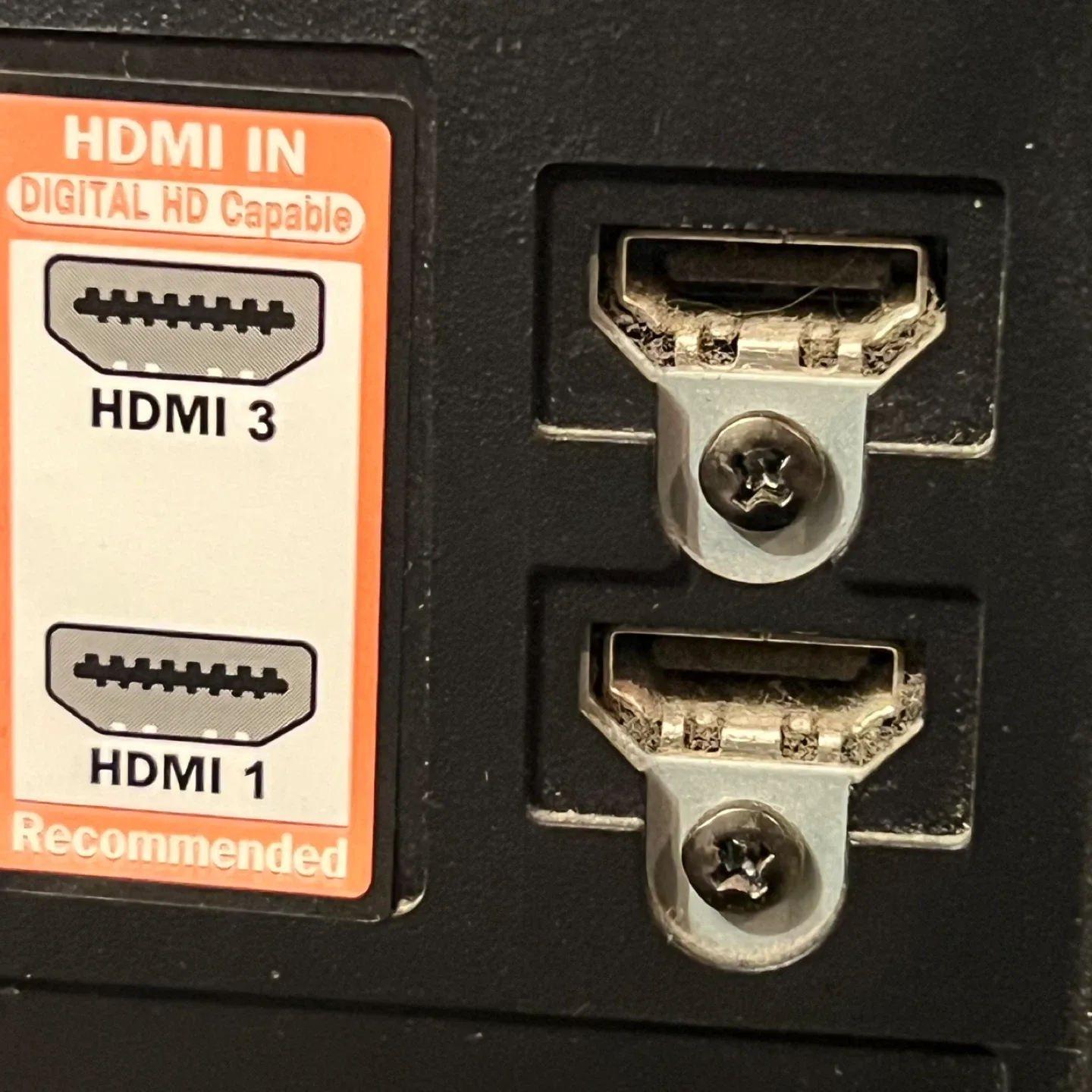 Emerson LC260EM1 26" LCD TV image indicator(5)