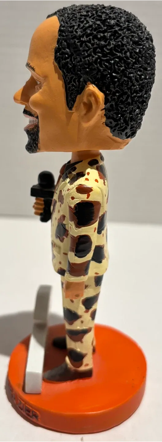 Walt "Clyde" Frazier Knicks Bobblehead image indicator(2)