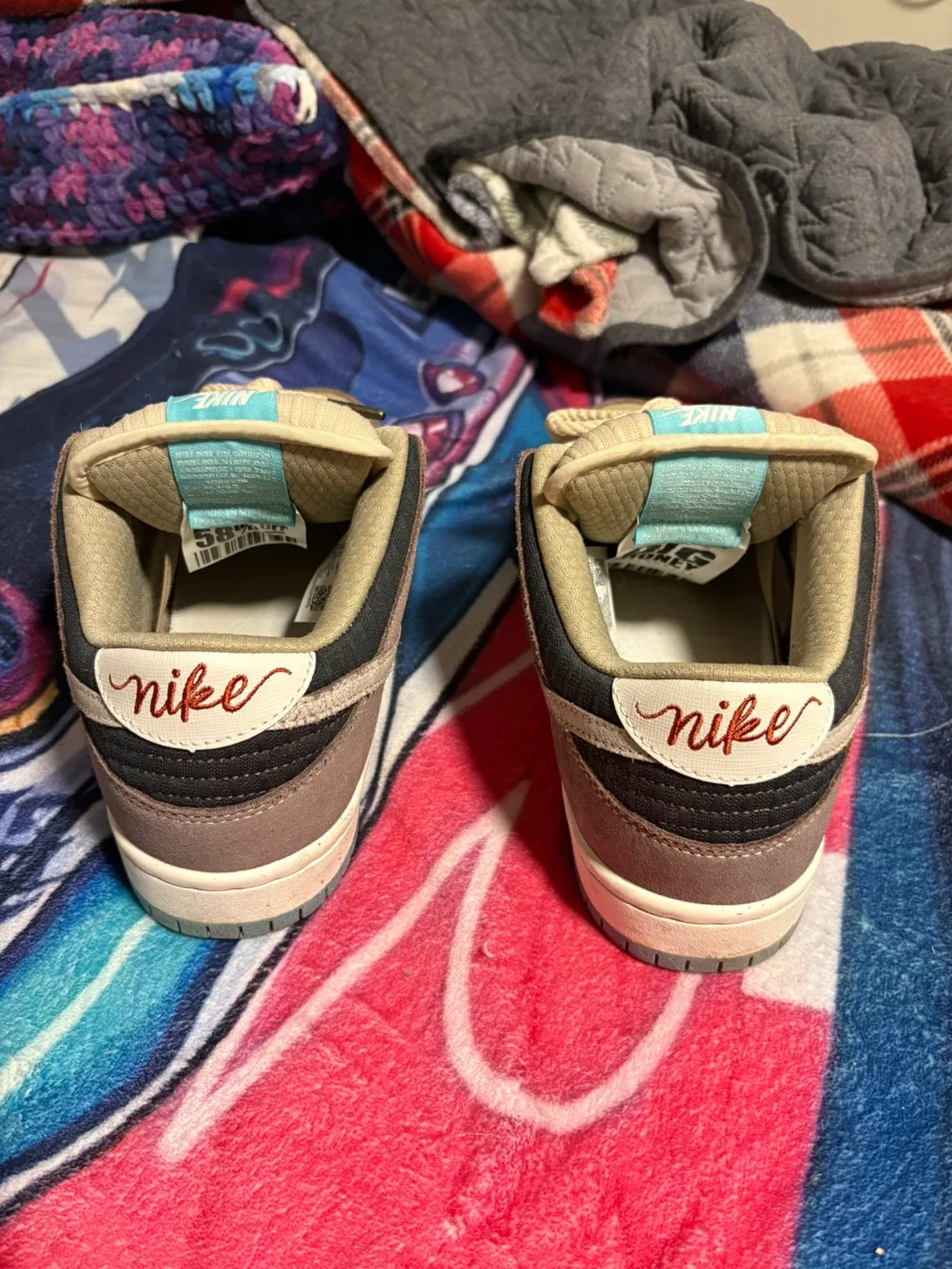 Nike SB Dunk Low Shoes image indicator(3)