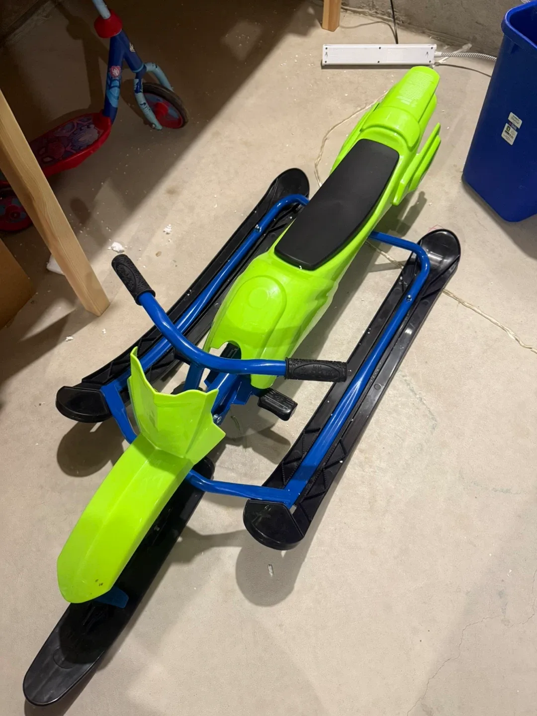 Snow Racer Sled Tobogganing Bike with Breaks Padded Rubber Seat
