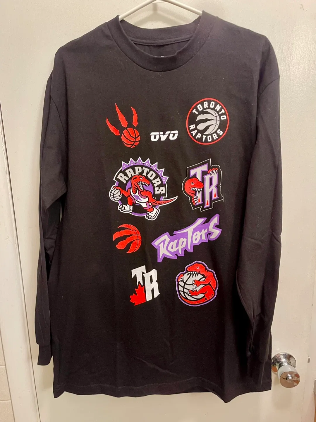 #cleanout OVO Toronto Raptors Long Sleeve Shirt - Size Large