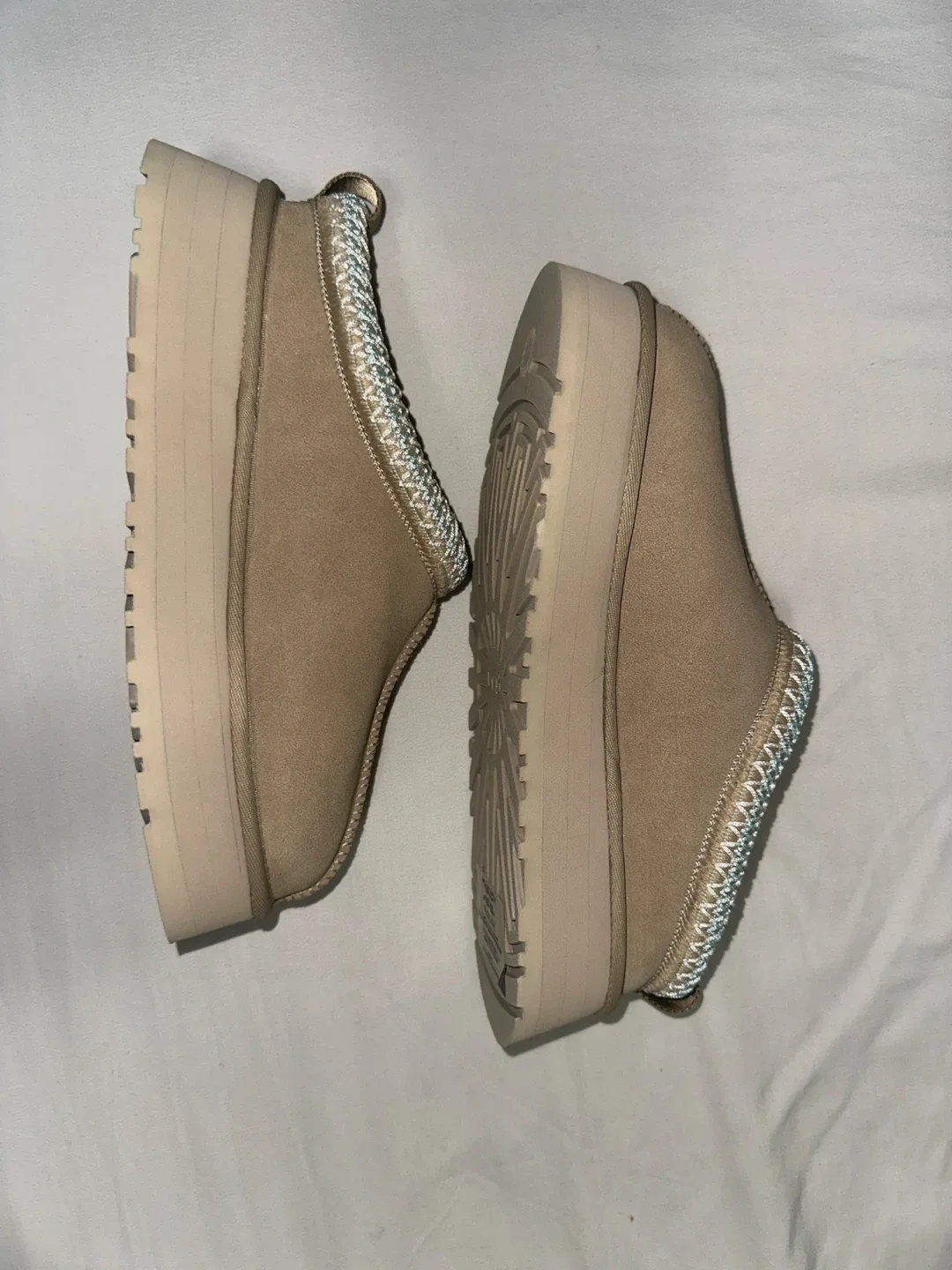 UGG Women's Tasman Platform - Size 9