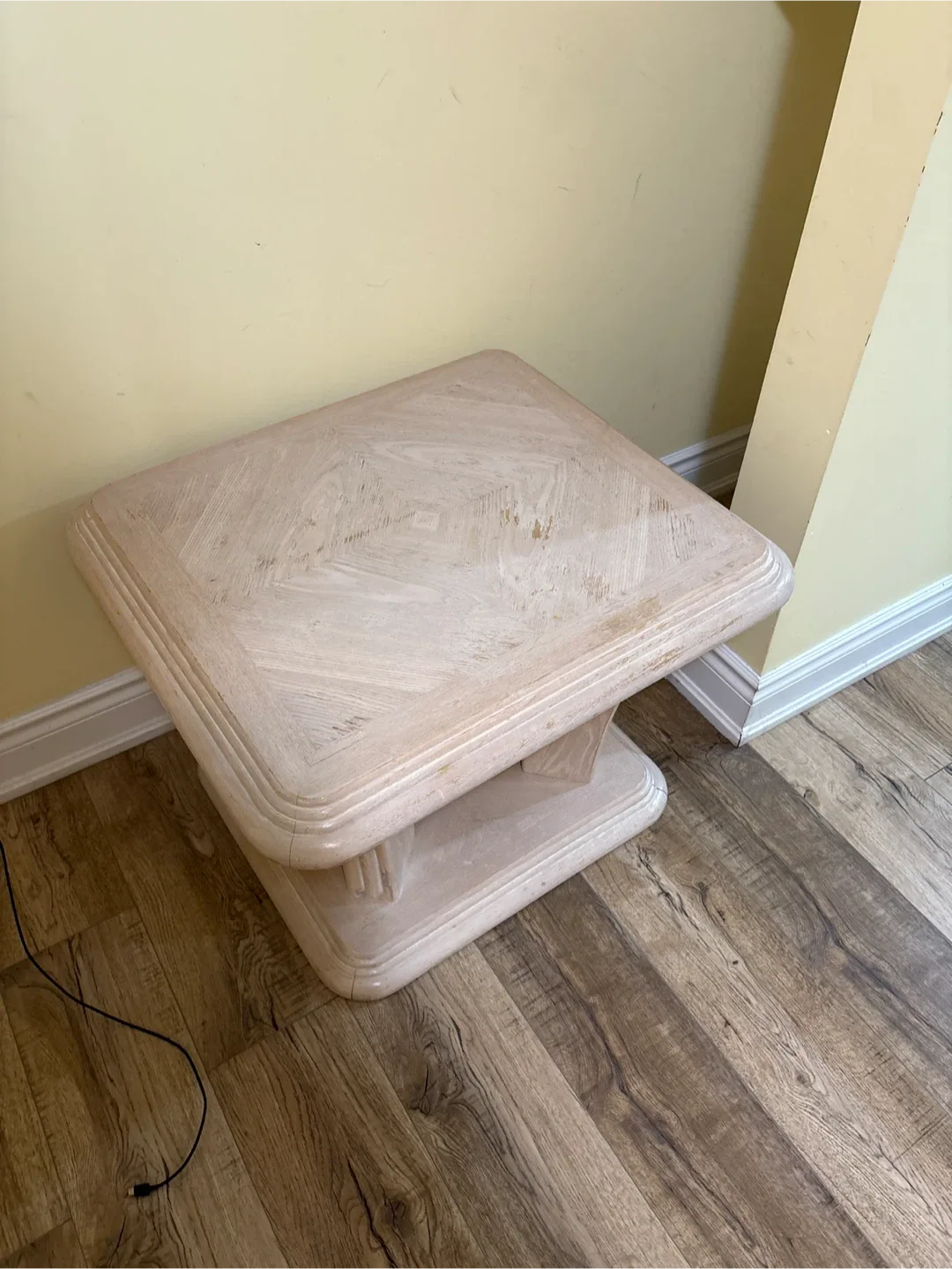 Vintage End Table - Neutral Tone