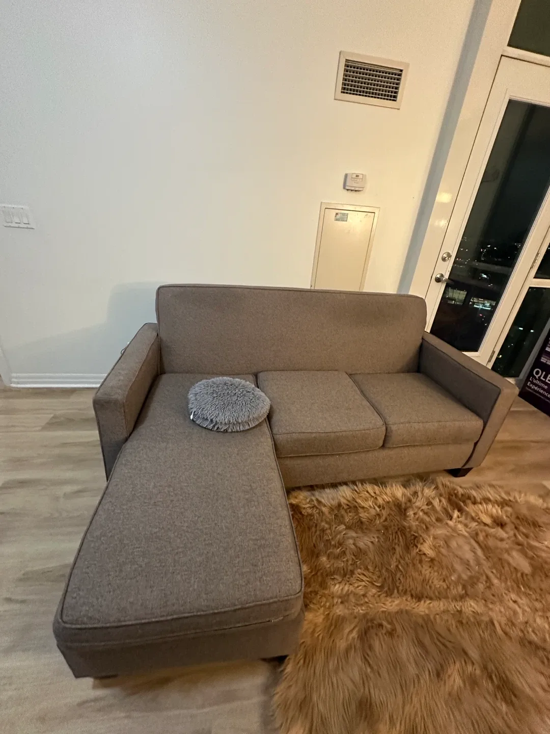 Sectional Sofa with Ottoman