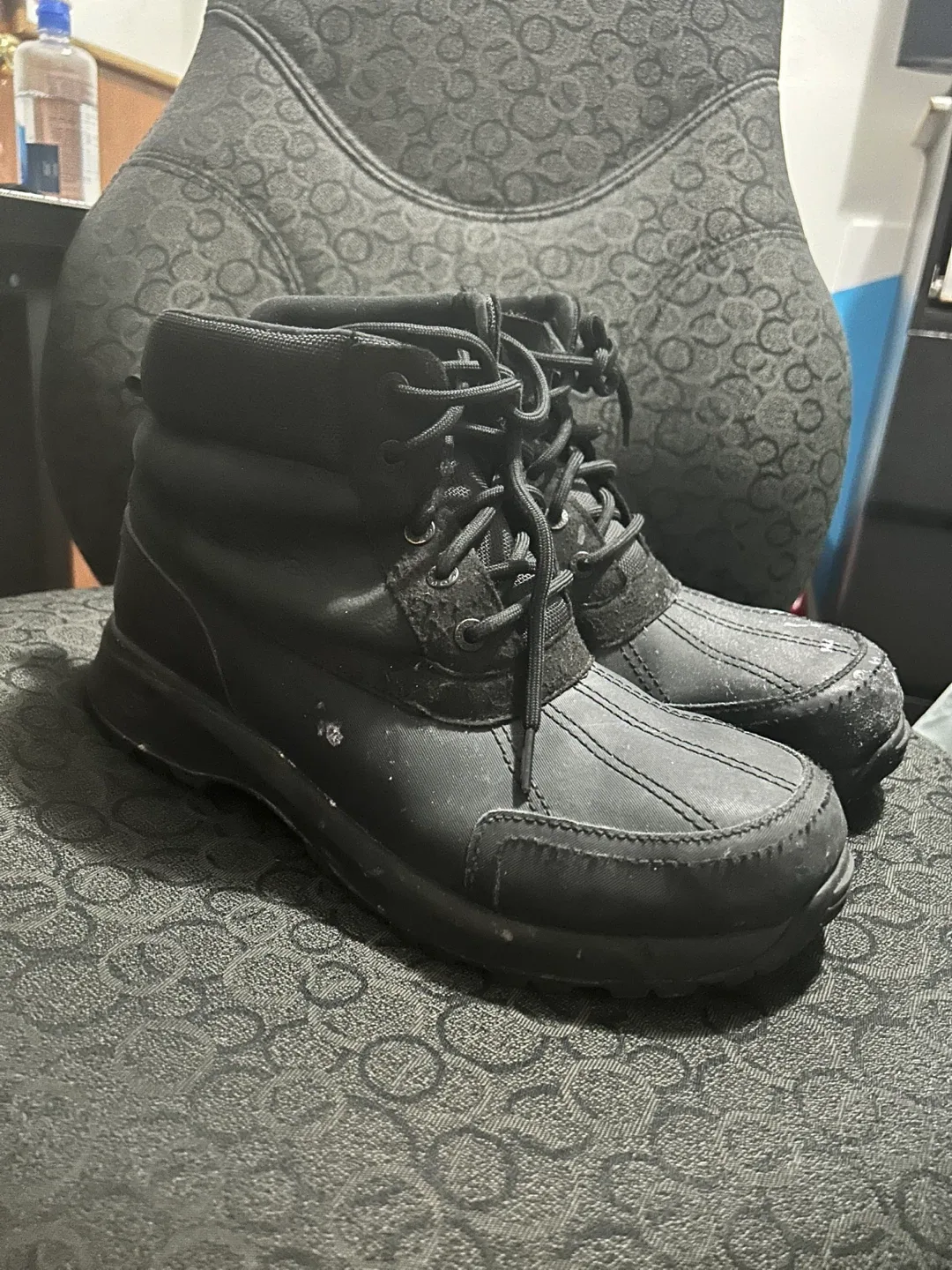 UGG Winter Boots, Black size 10 image indicator(2)
