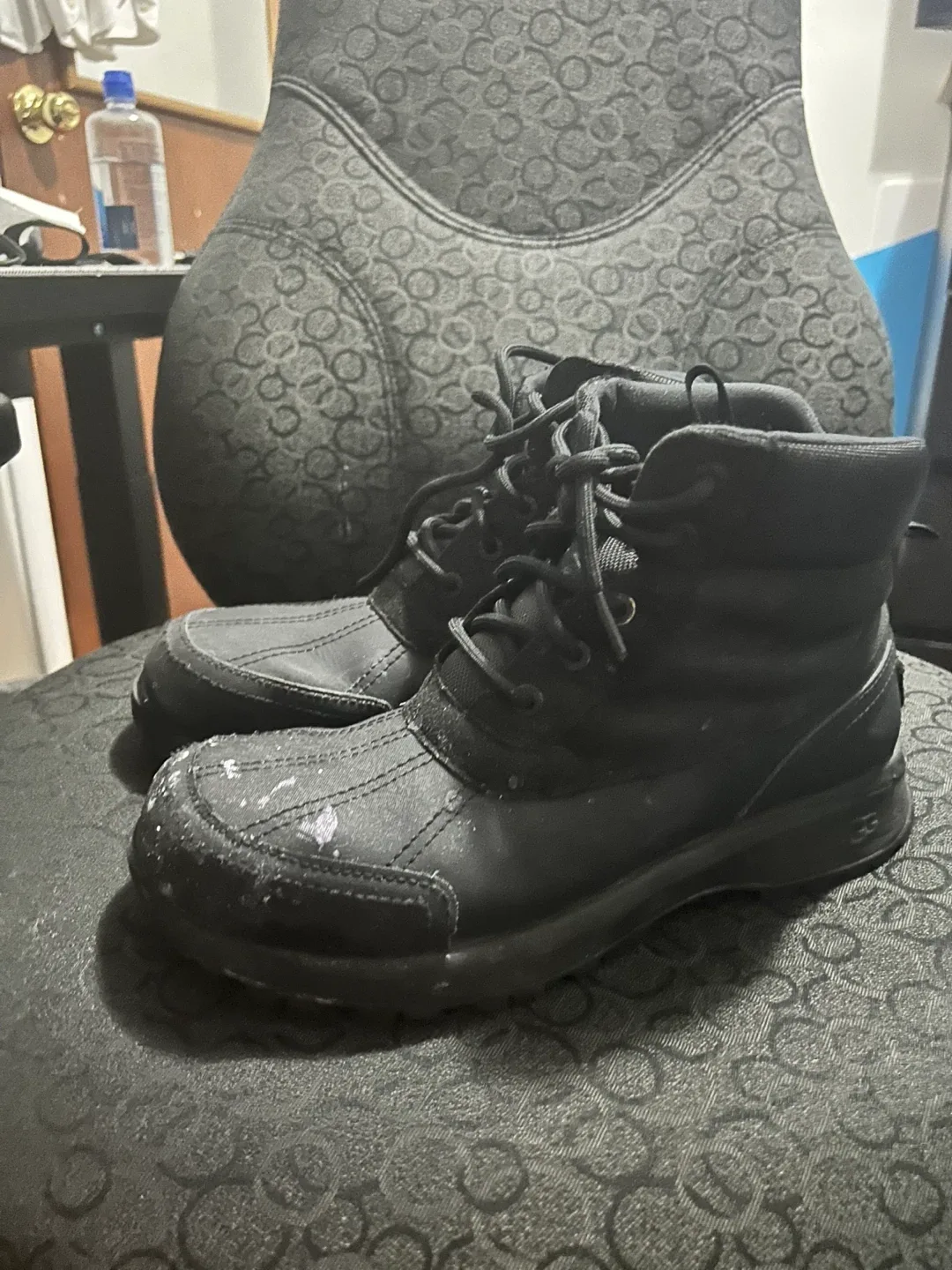 UGG Winter Boots, Black size 10 image indicator(3)