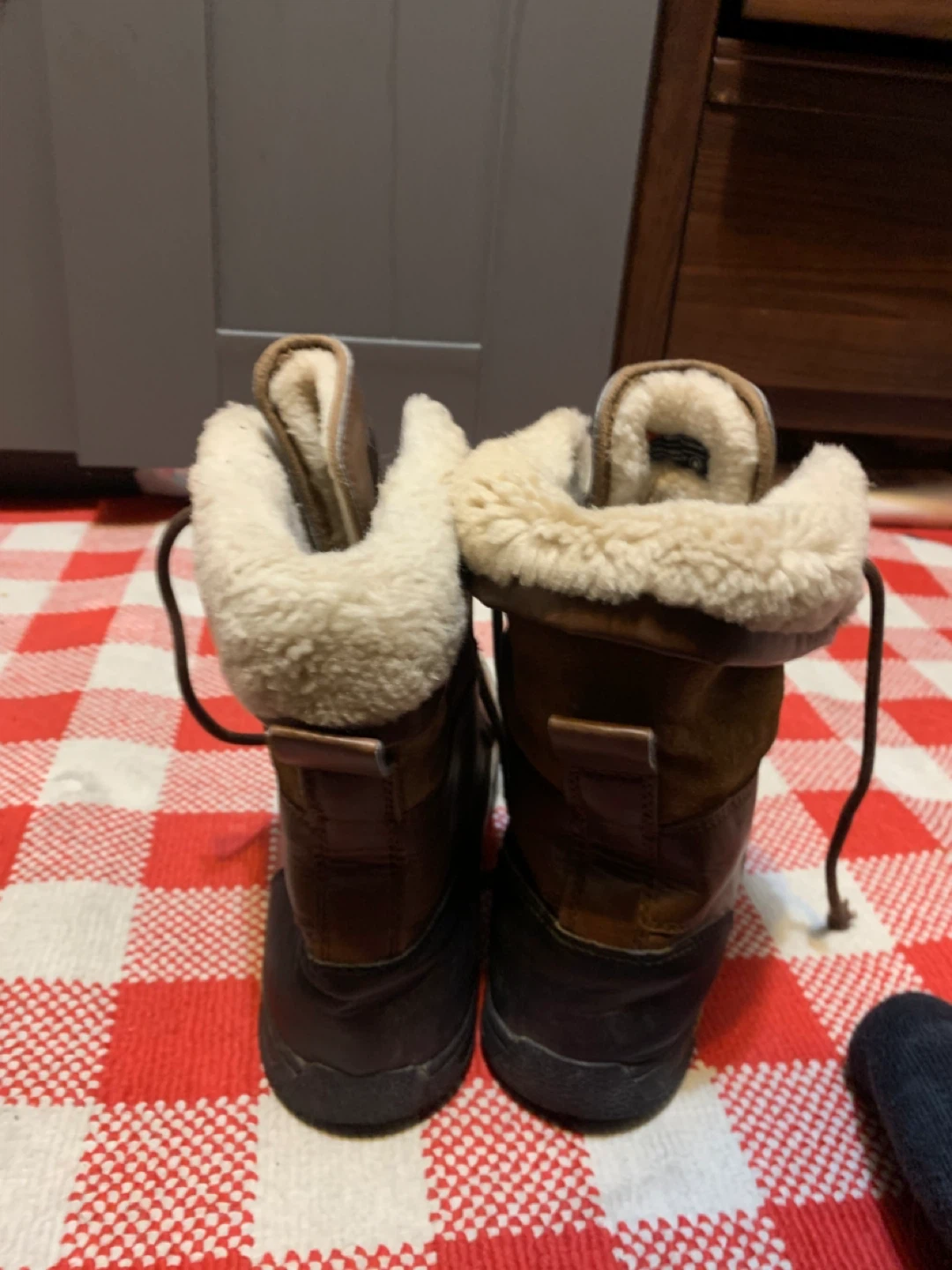 UGG Waterproof Leather Boots - photo 4