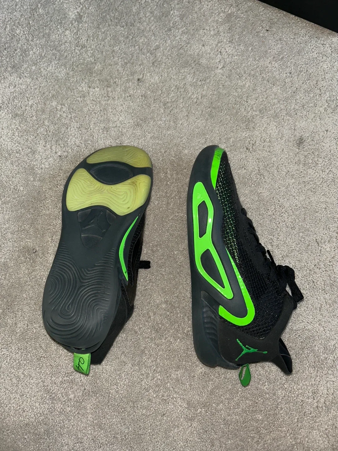 Jordan Tatum 1 (GS) Youth Basketball Shoes Size 6.5 image indicator(2)