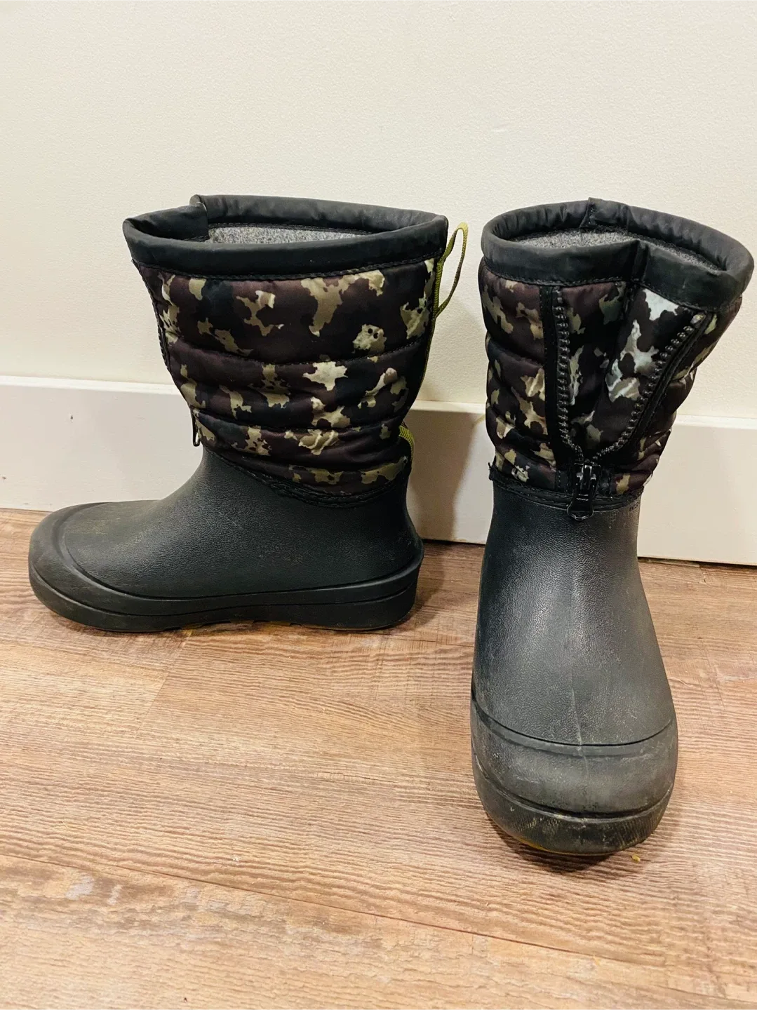 Bogs Snow Zip CT Youth Boots - US Size 3