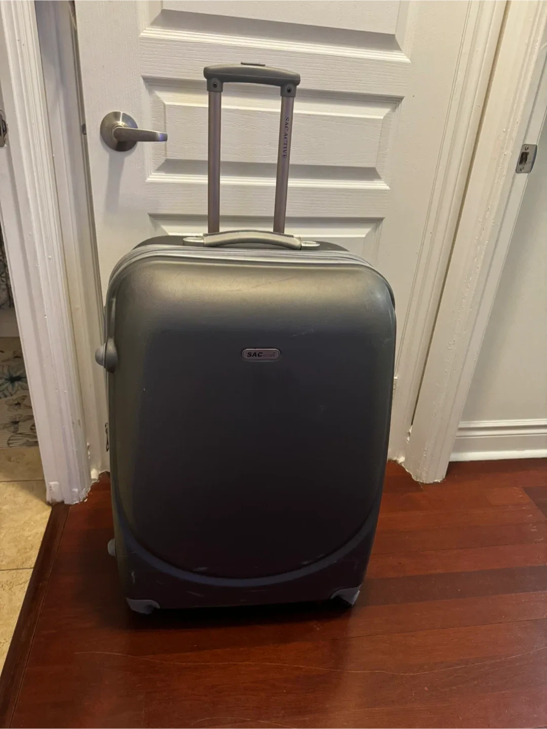 SAC active Carry-on Suitcase