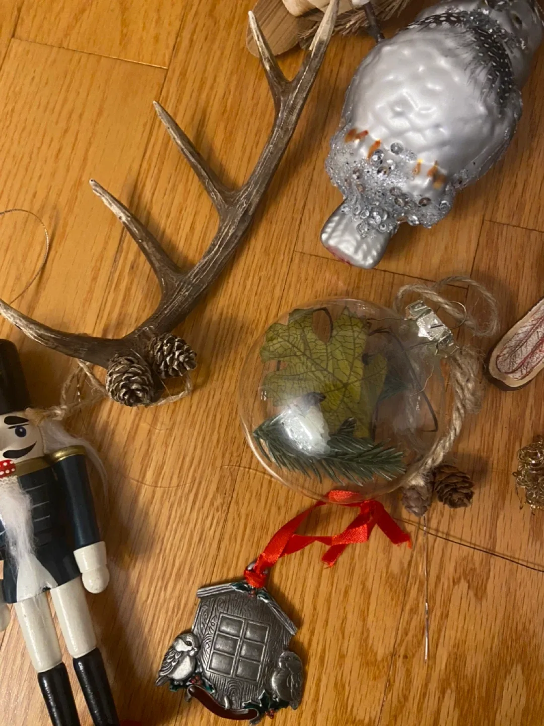 $5 for lot-christmas Tree Ornaments lot image indicator(5)