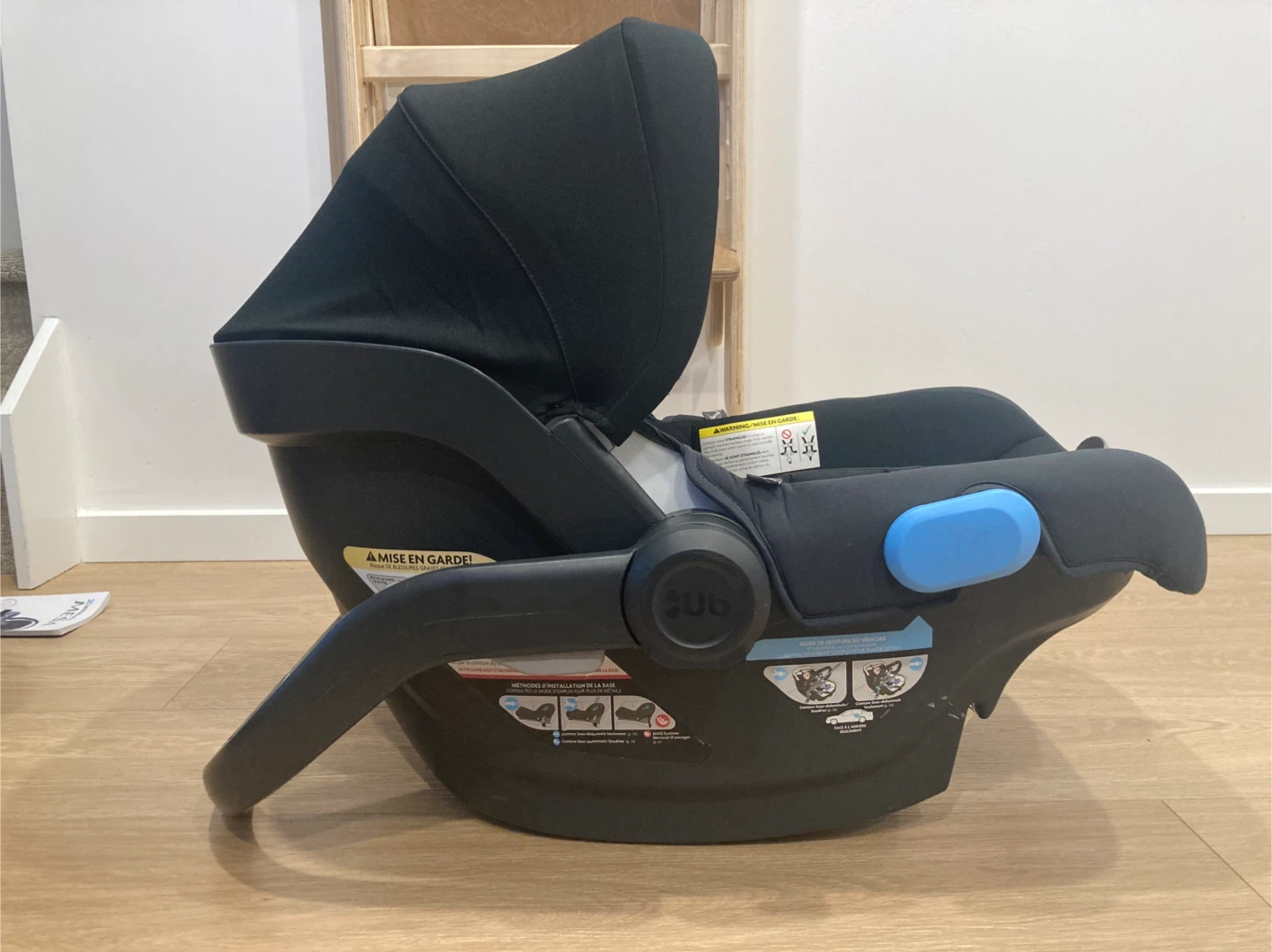 Uppababy Mesa Infant car seat