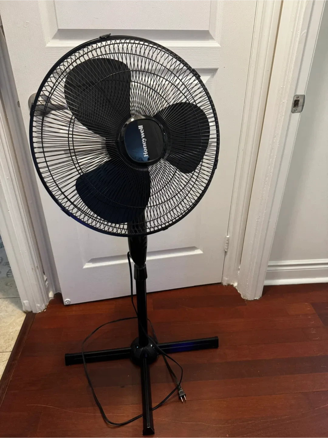 Honeywell Black Stand Fan