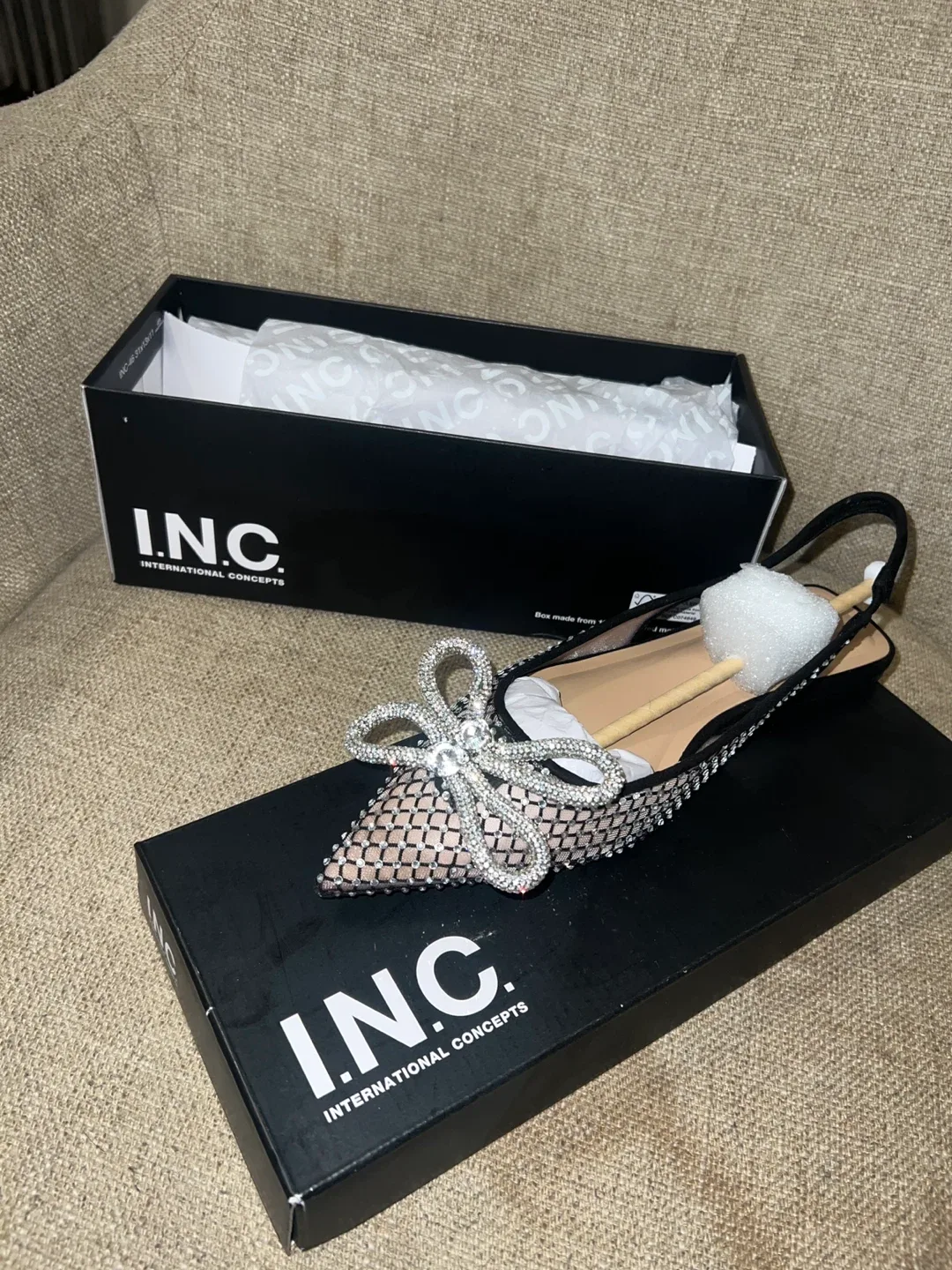 I.N.C. International Concepts Flats - Size 8.5 image indicator(3)