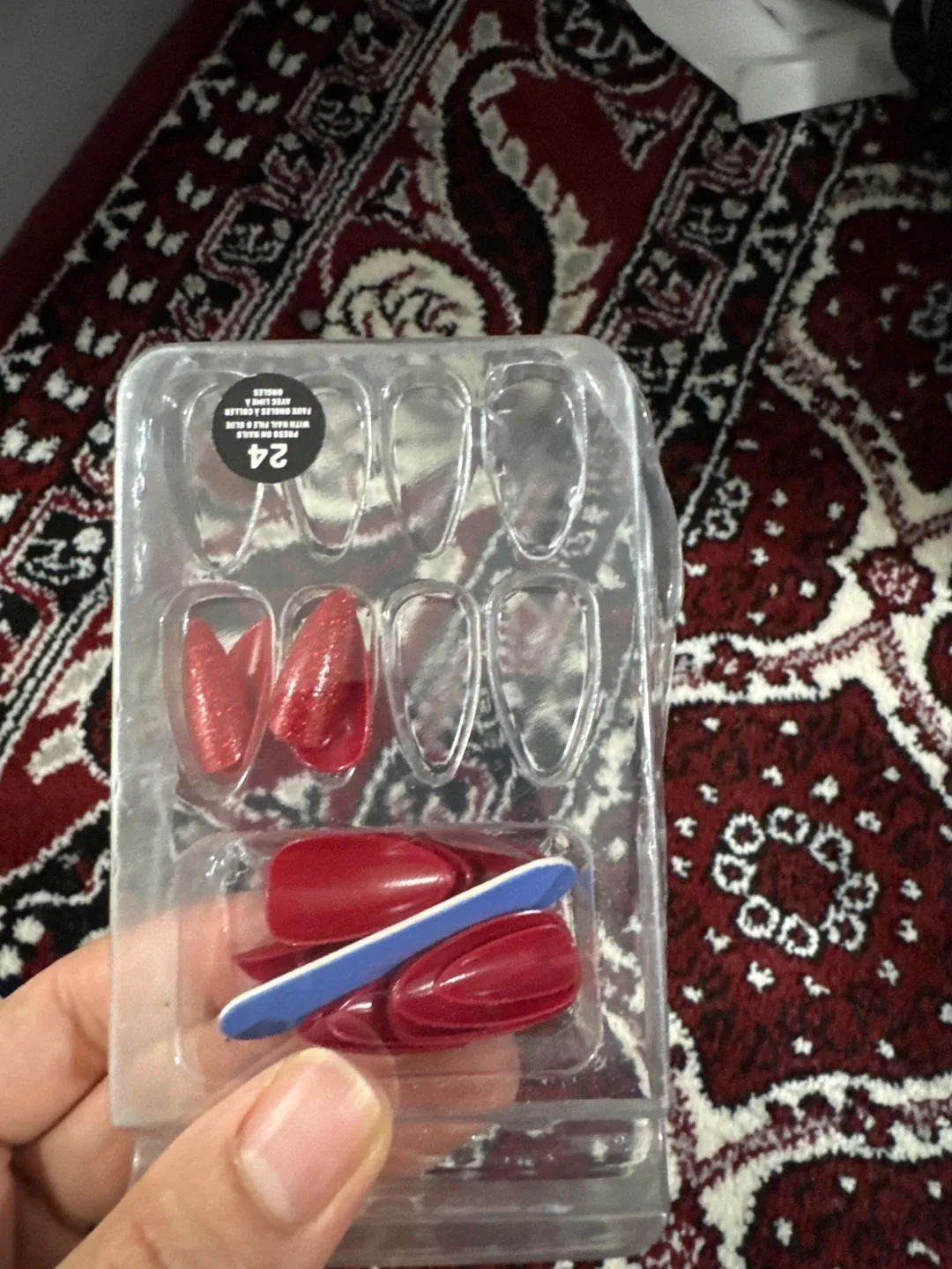 Press On Nails - 24 Pieces